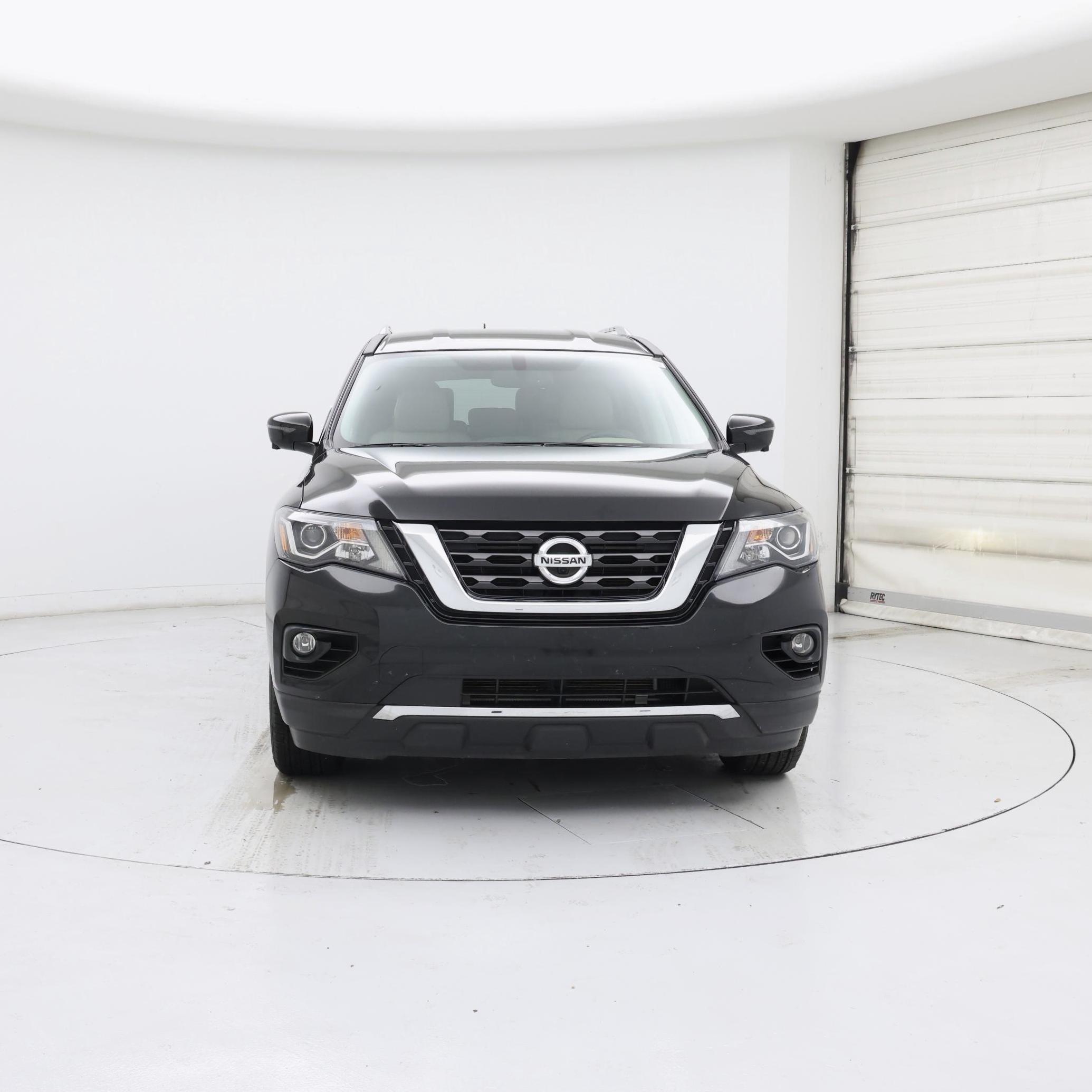 Thumbnail: 2017 Nissan Pathfinder - 5