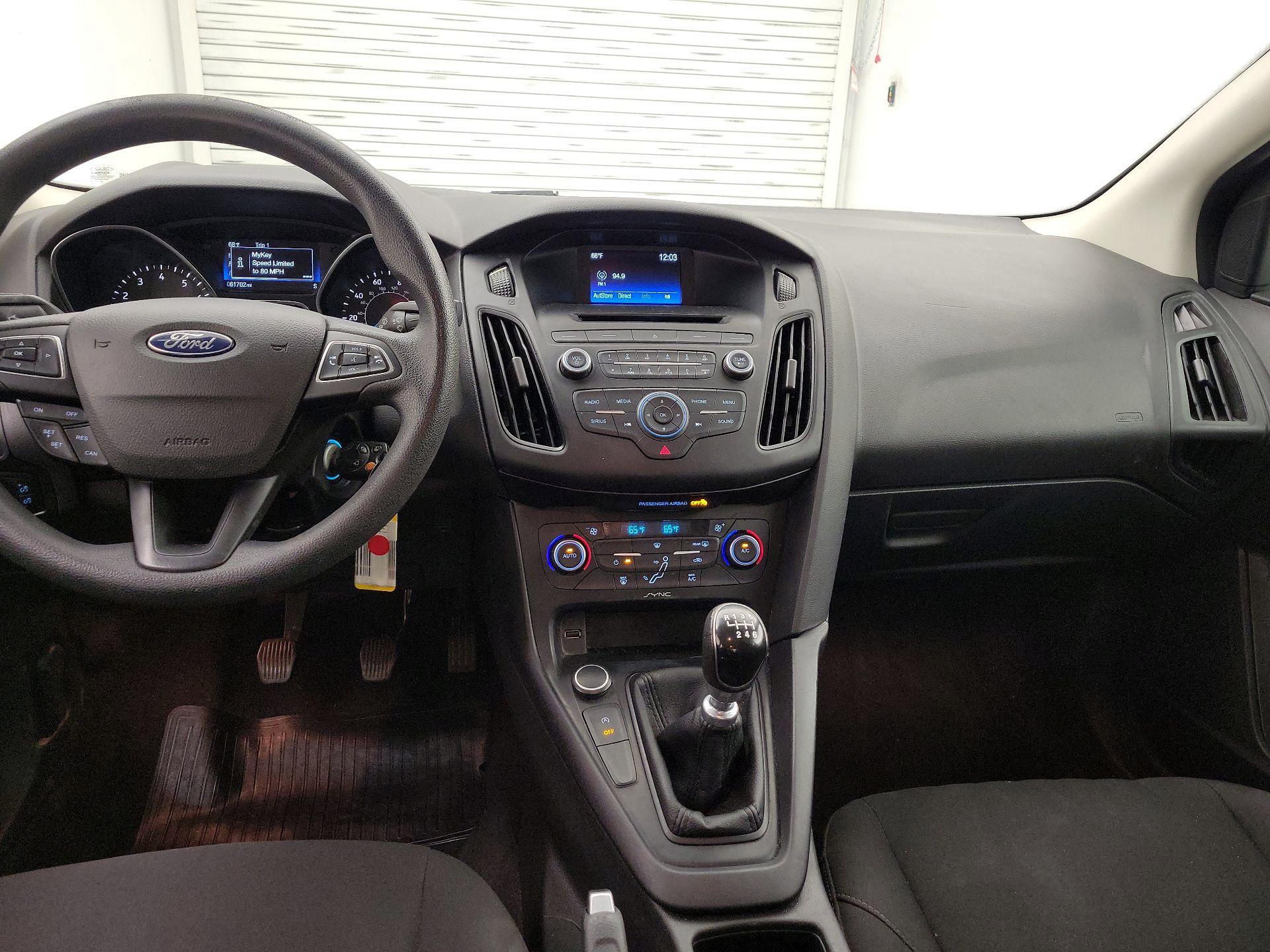 Thumbnail: 2017 Ford Focus - 9