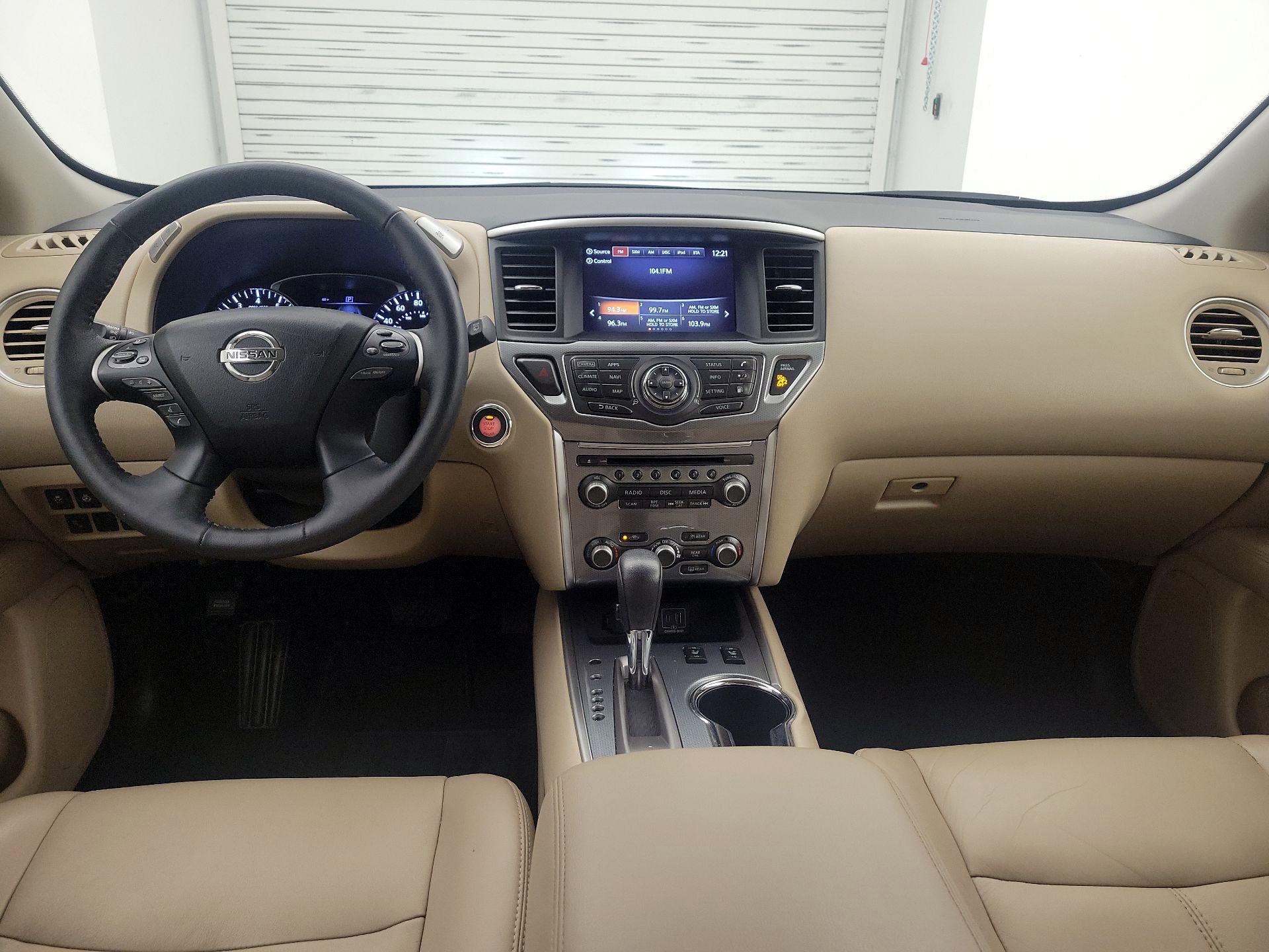 Thumbnail: 2020 Nissan Pathfinder - 9