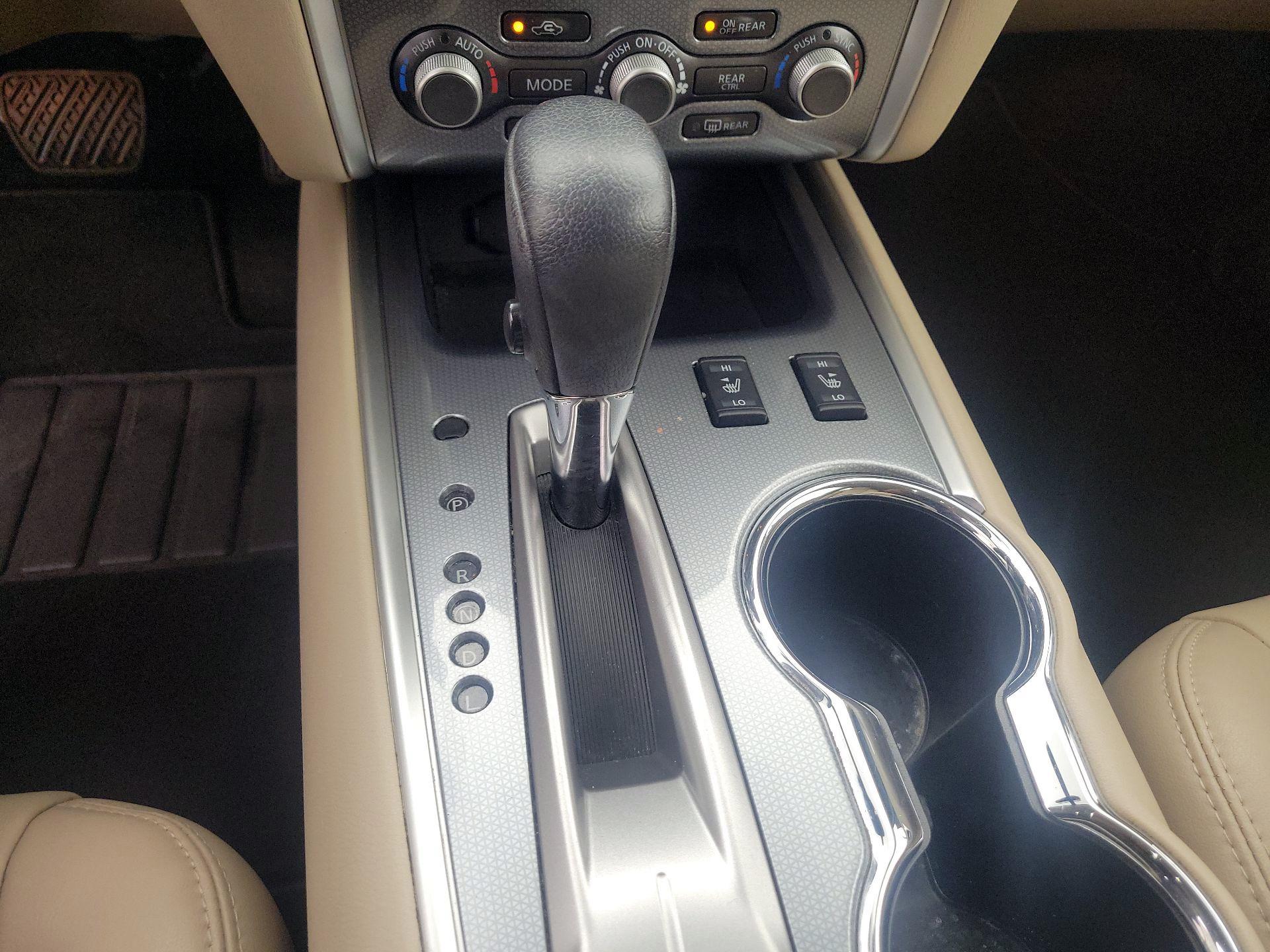 Thumbnail: 2020 Nissan Pathfinder - 18