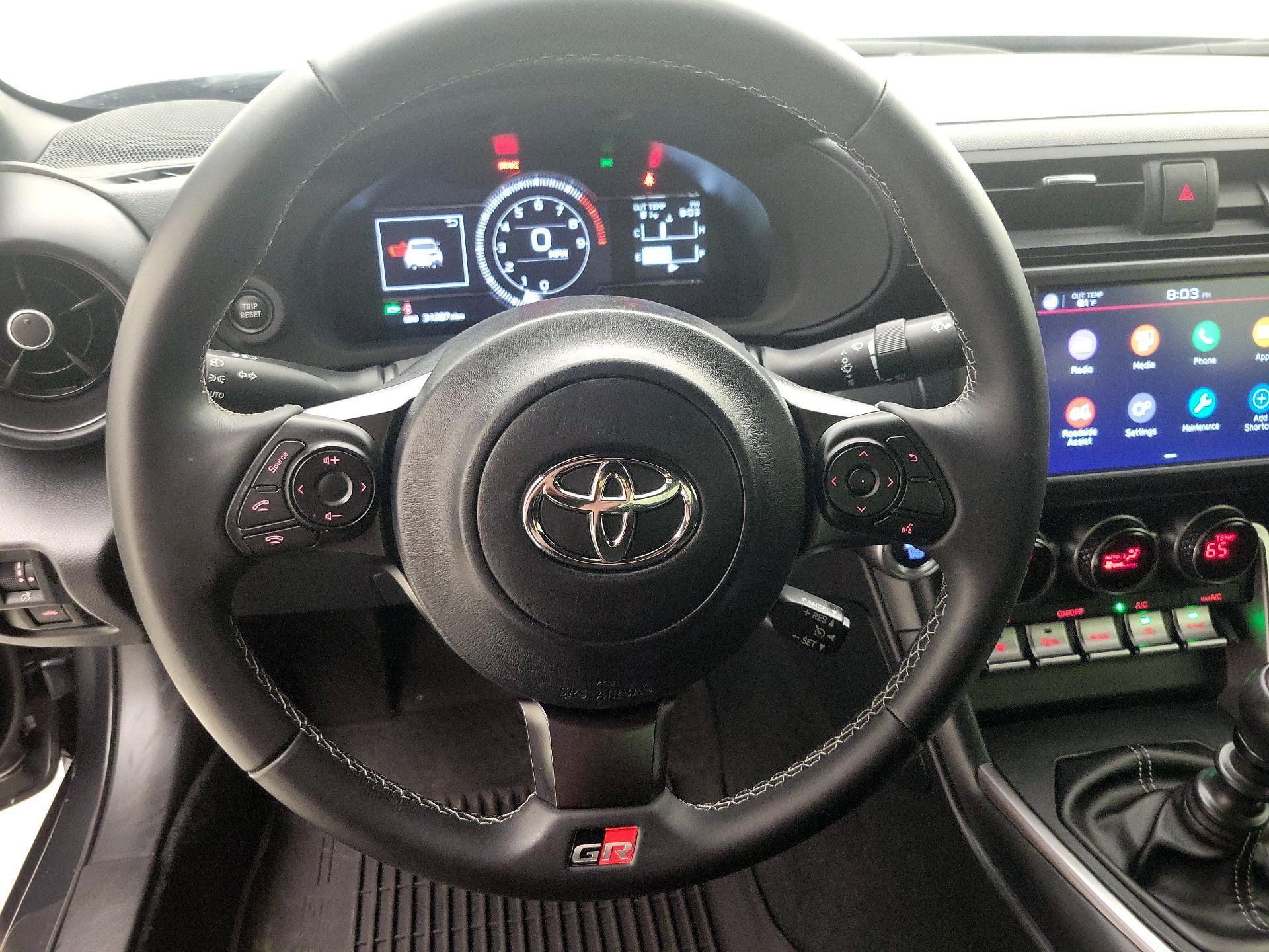 Thumbnail: 2023 Toyota GR86 - 10