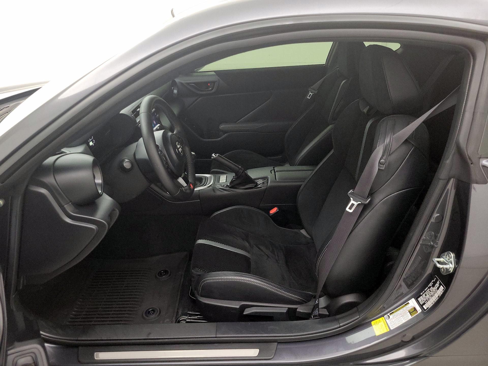 Thumbnail: 2023 Toyota GR86 - 11