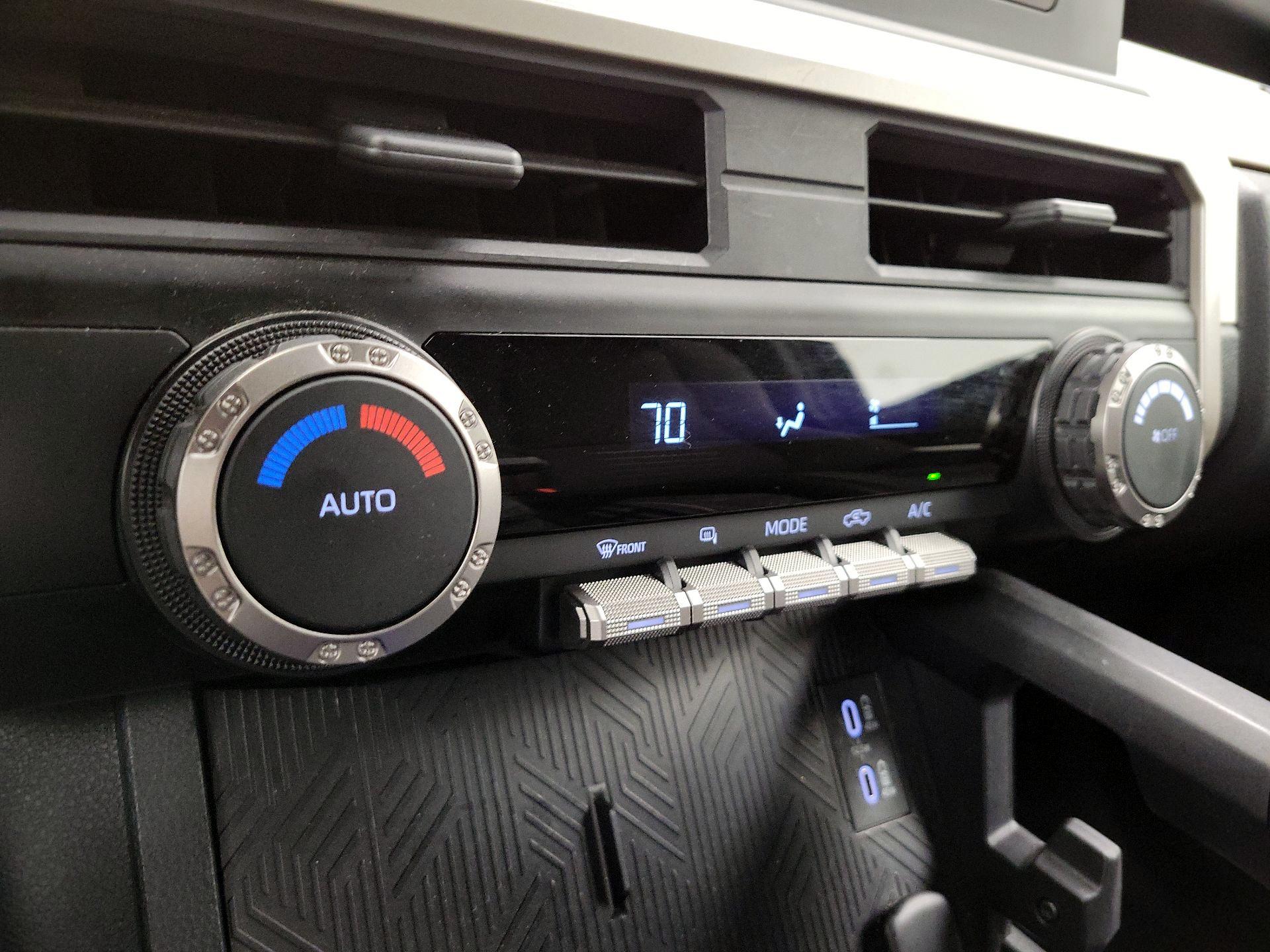 Thumbnail: 2024 Toyota Tacoma - 16