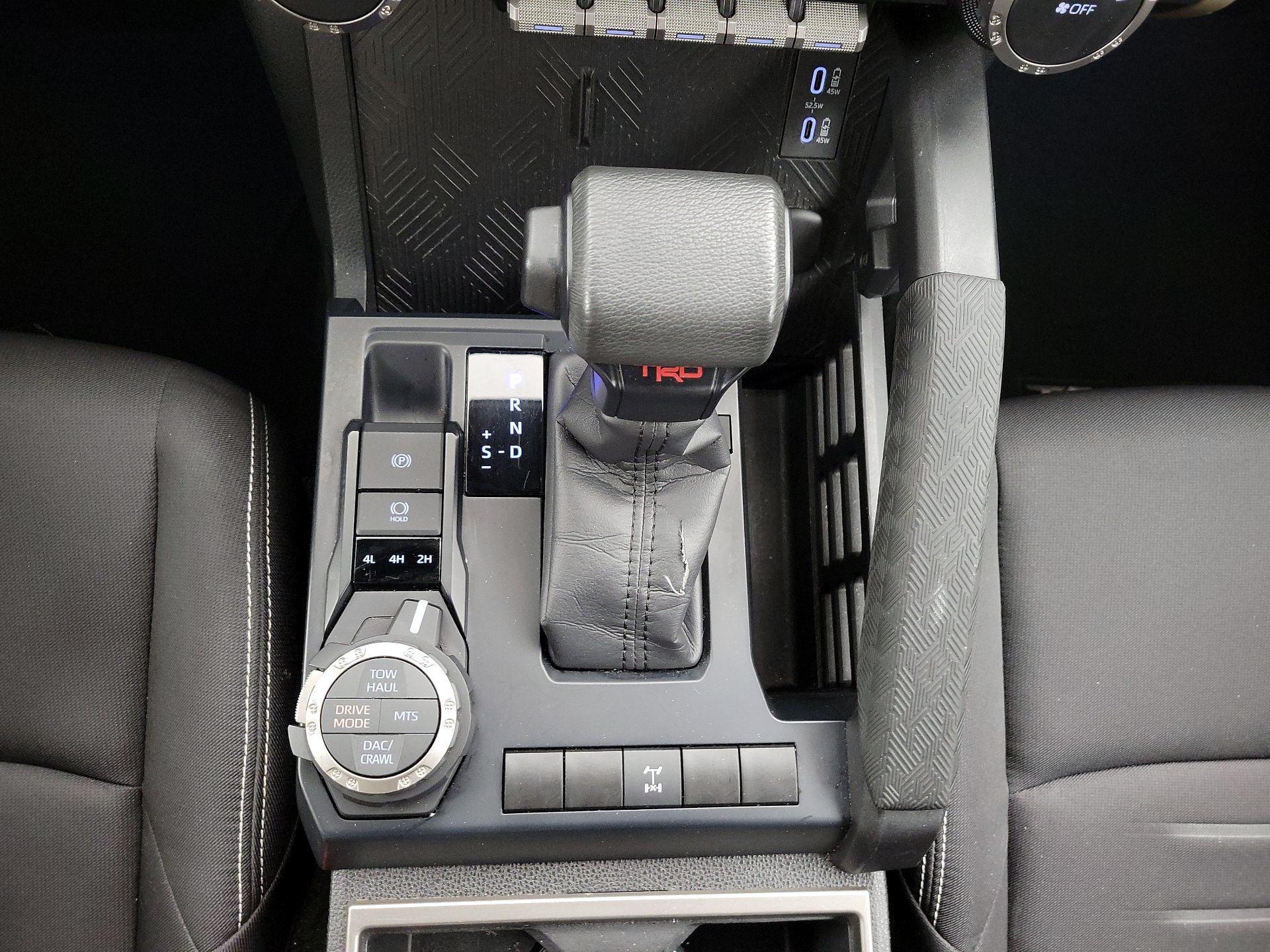 Thumbnail: 2024 Toyota Tacoma - 17