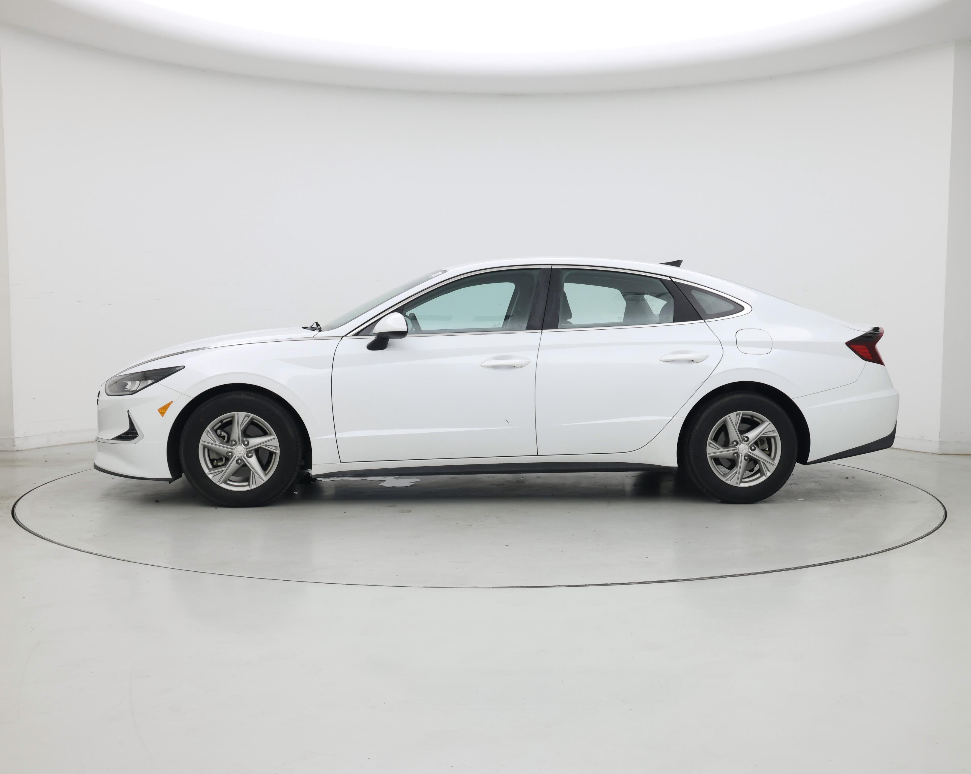 Thumbnail: 2021 Hyundai Sonata - 3