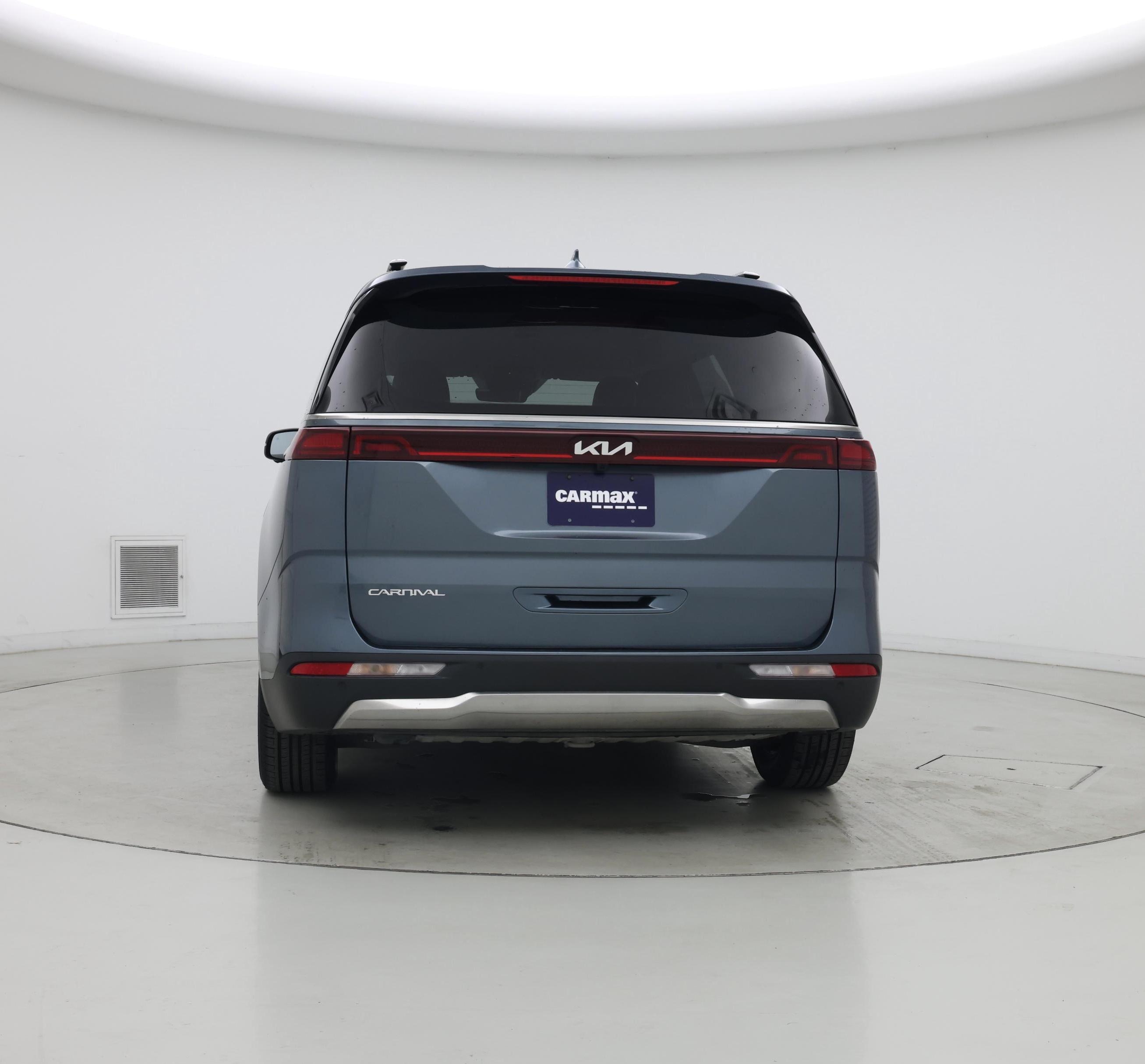 Thumbnail: 2023 Kia Carnival - 6