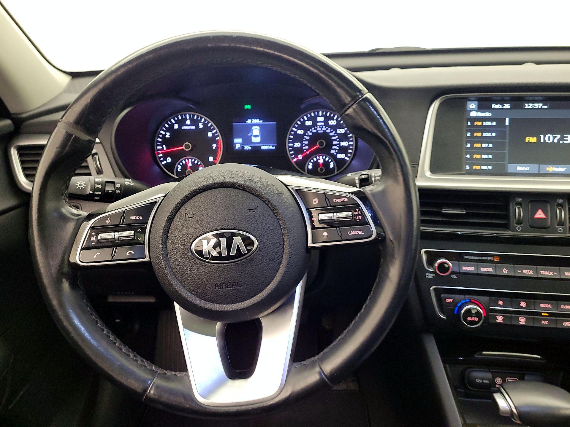 Thumbnail: 2019 Kia Optima - 10