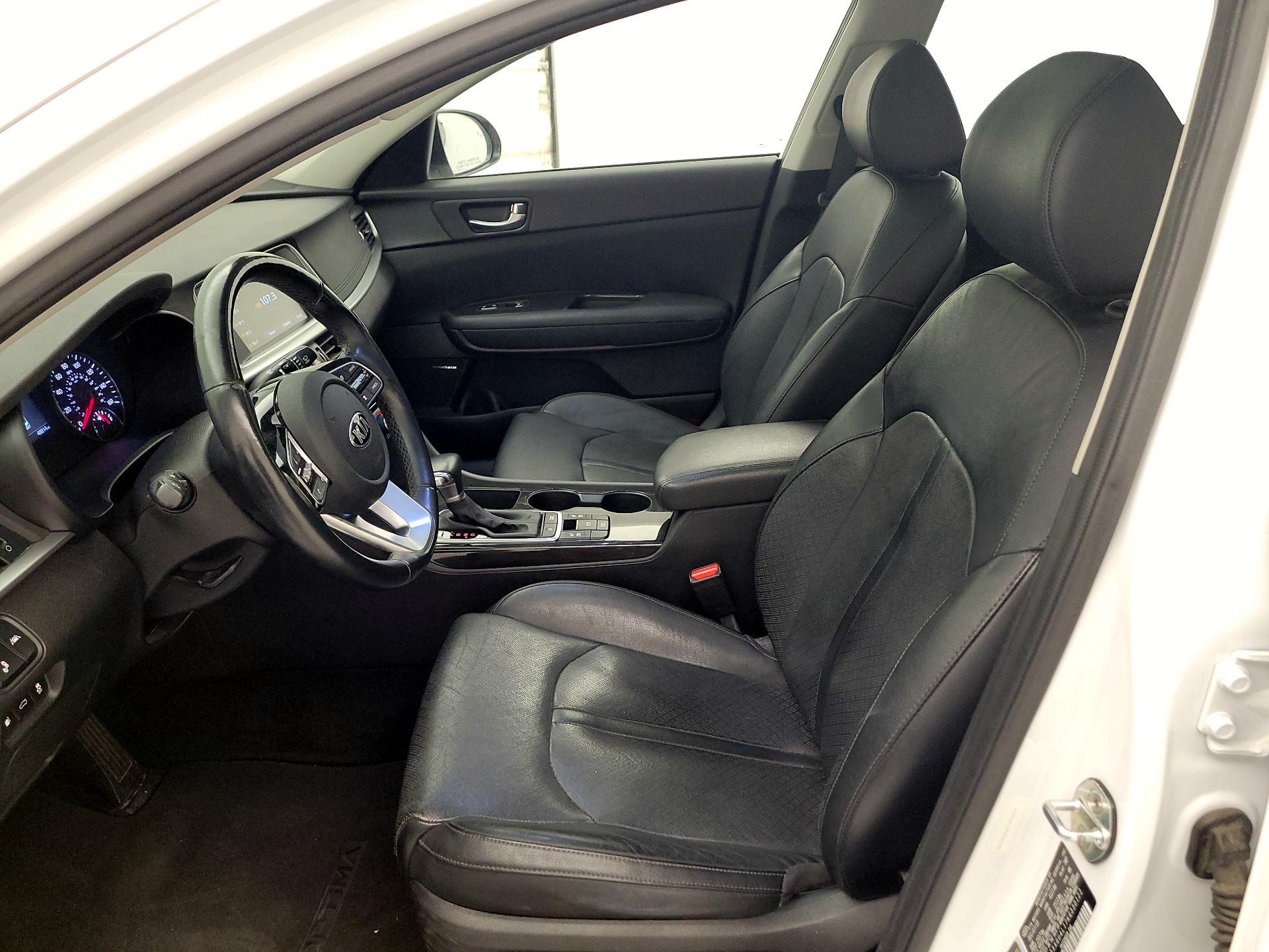 Thumbnail: 2019 Kia Optima - 11