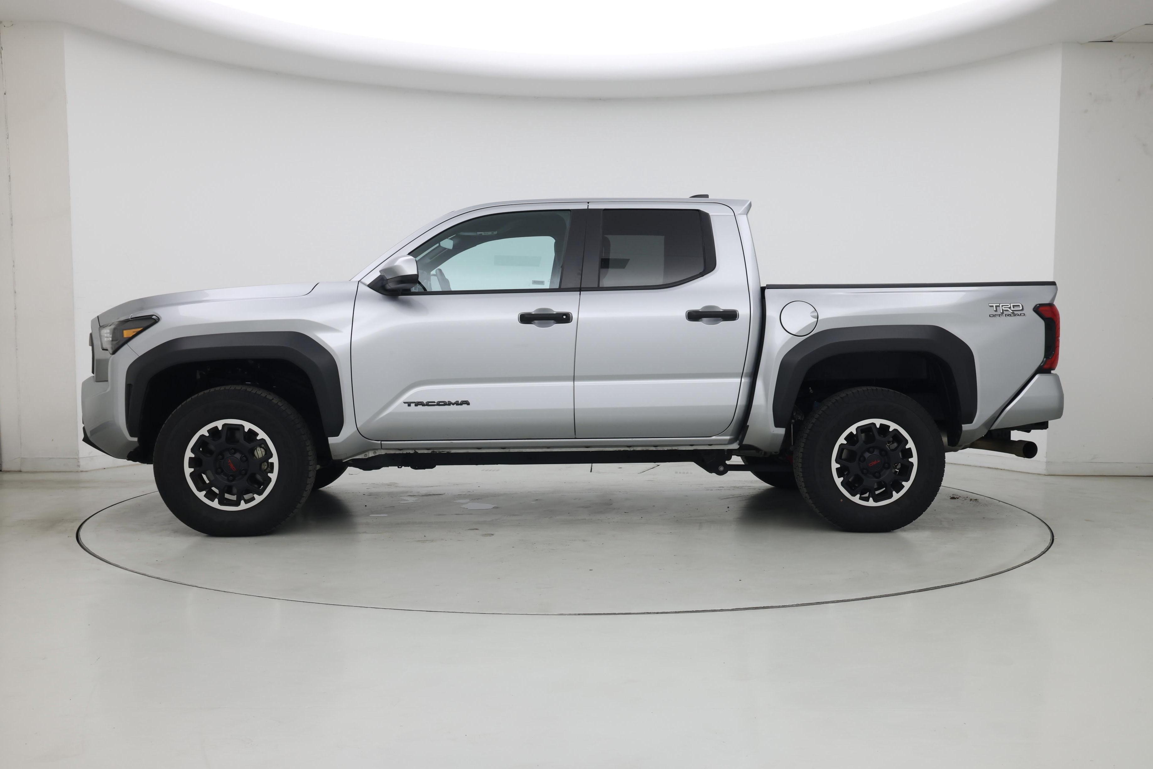 Thumbnail: 2024 Toyota Tacoma - 3