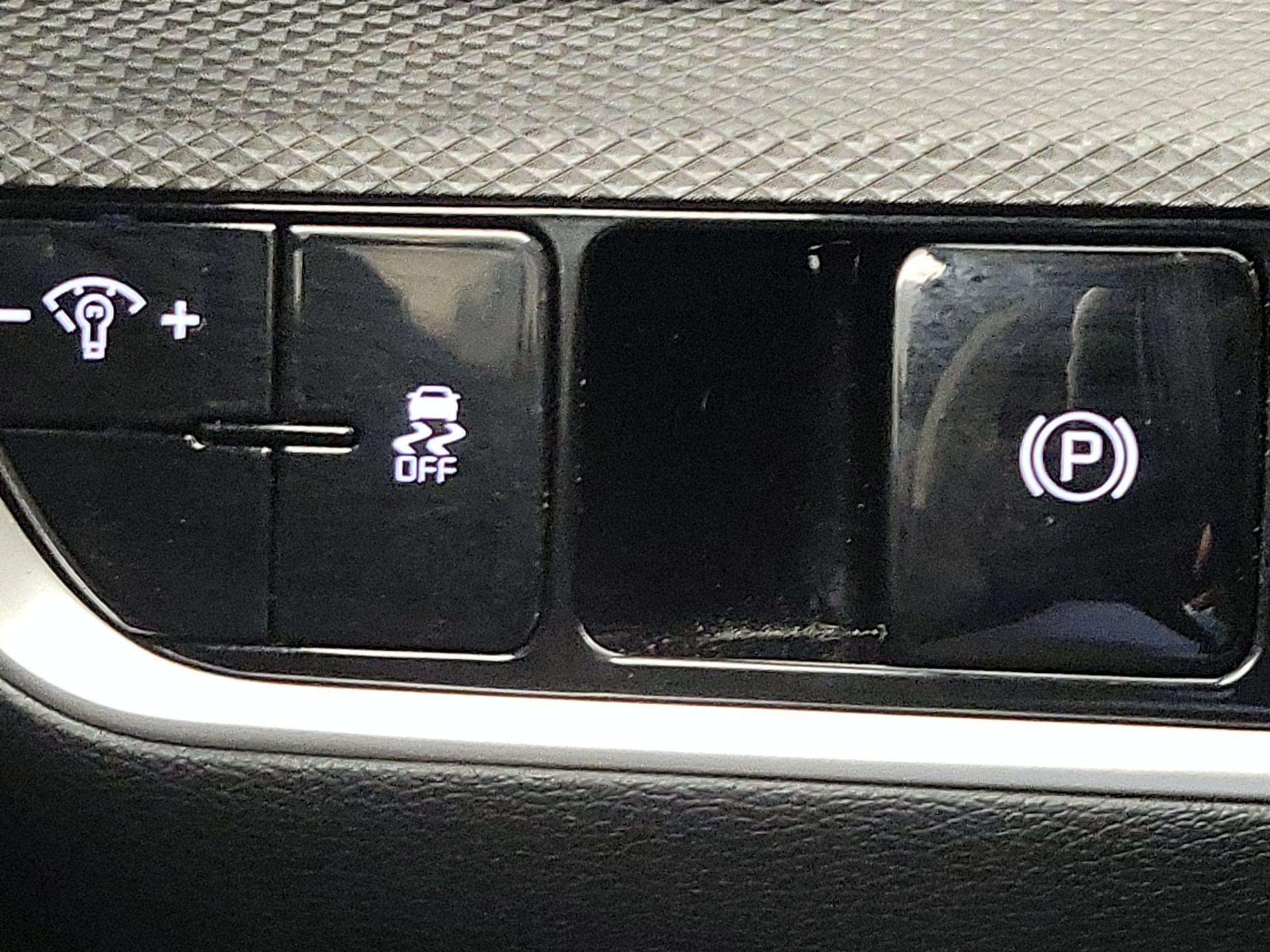 Thumbnail: 2024 Kia Sportage - 13