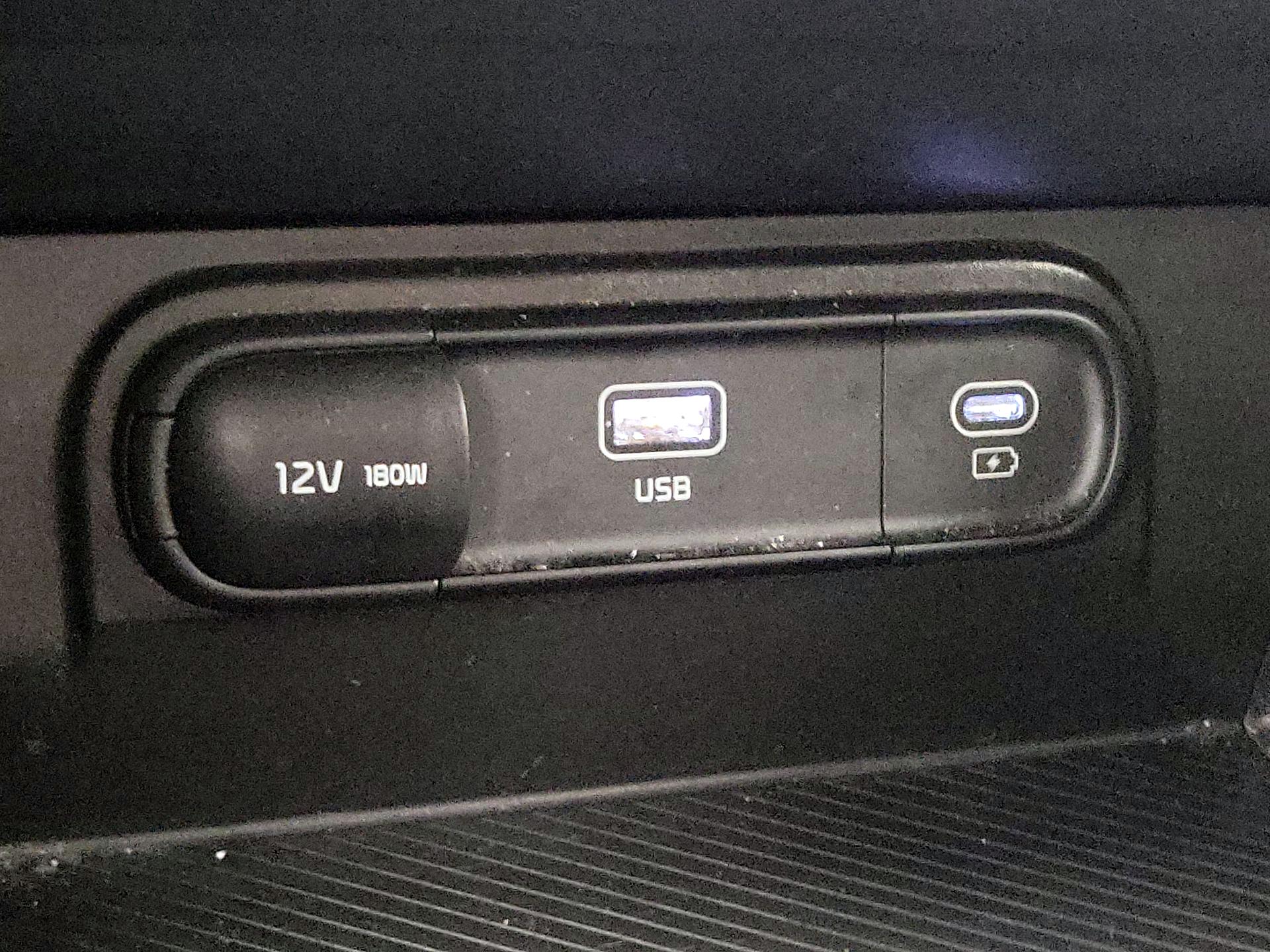 Thumbnail: 2024 Kia Sportage - 18