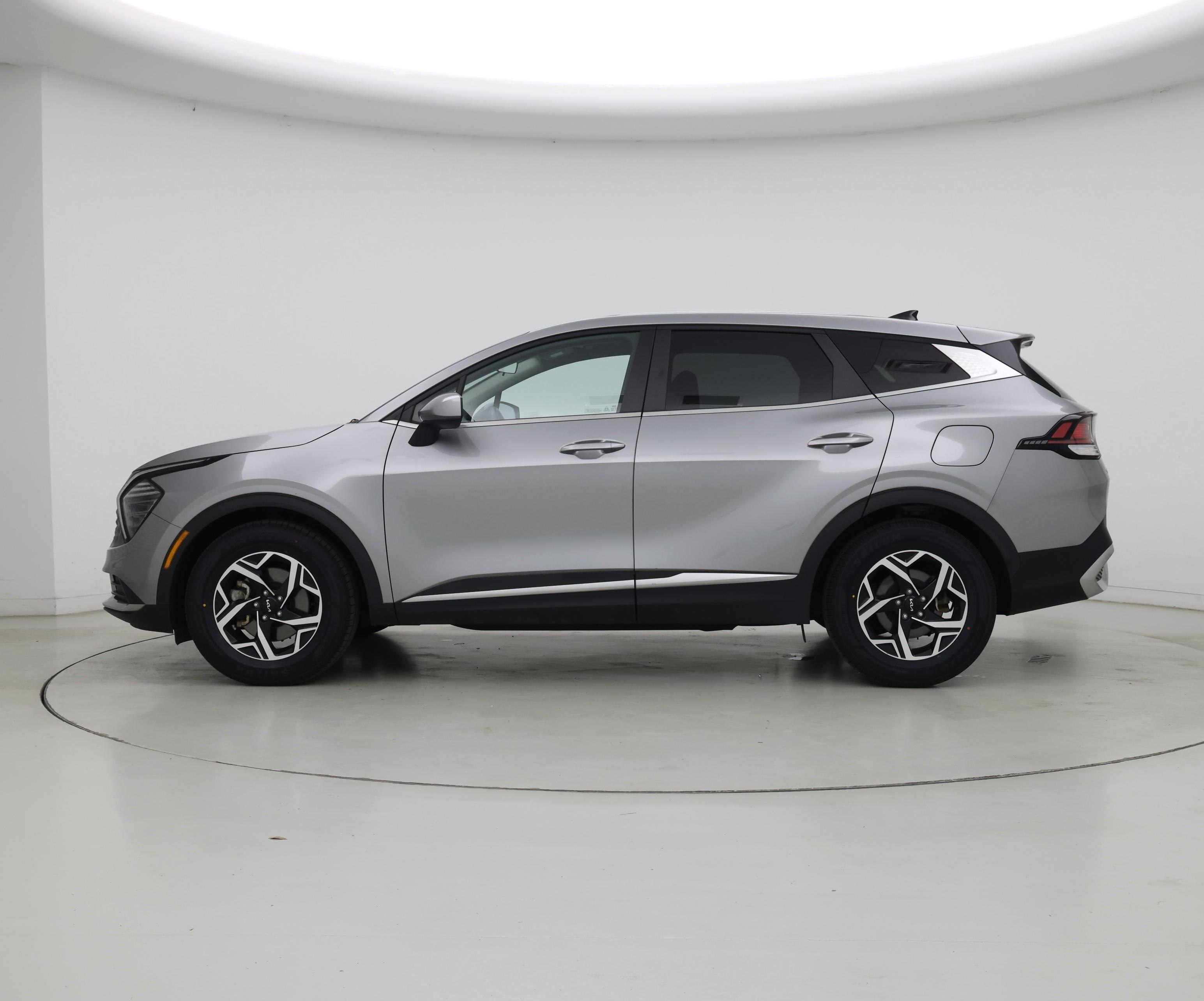 Thumbnail: 2024 Kia Sportage - 3