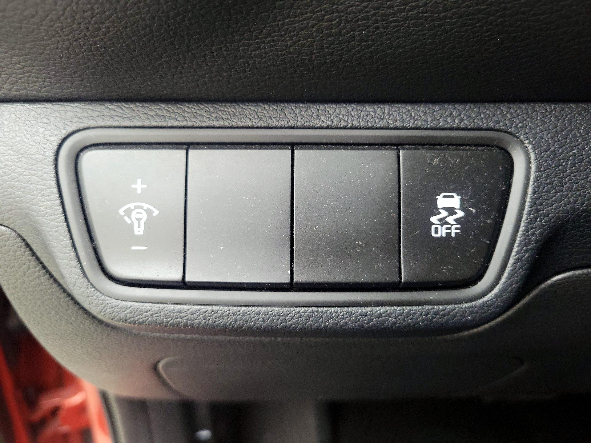 Thumbnail: 2024 Kia Forte - 13