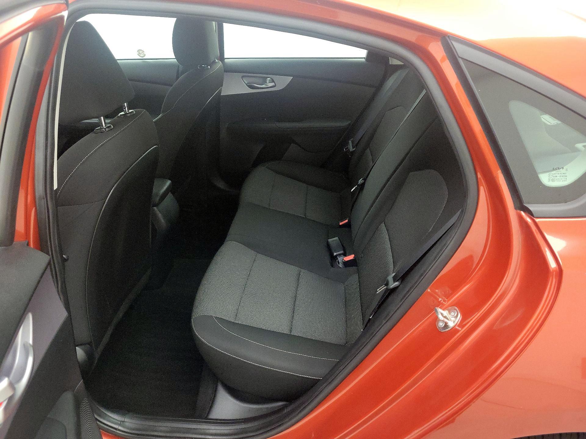 Thumbnail: 2024 Kia Forte - 19