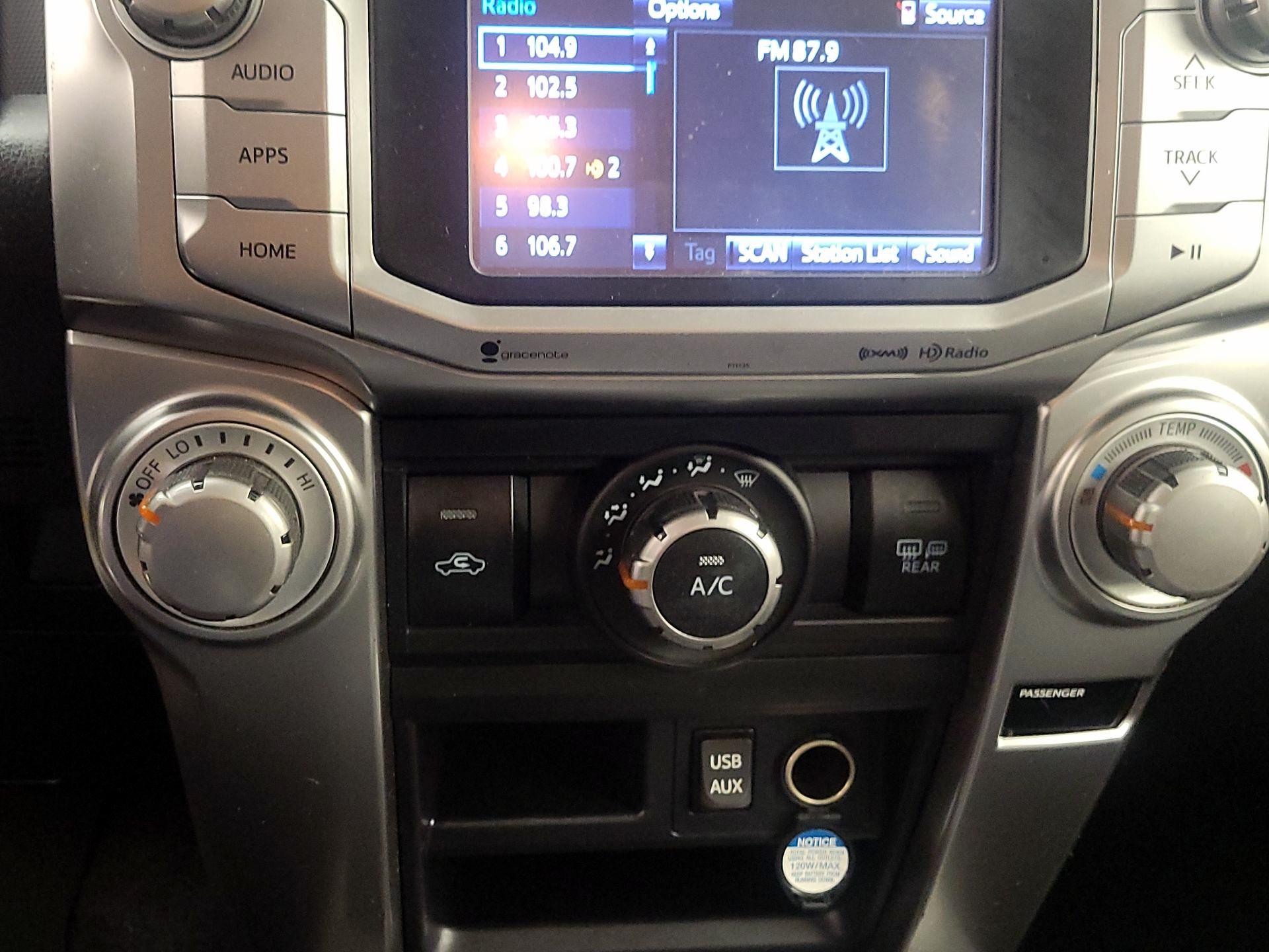 Thumbnail: 2017 Toyota 4Runner - 16