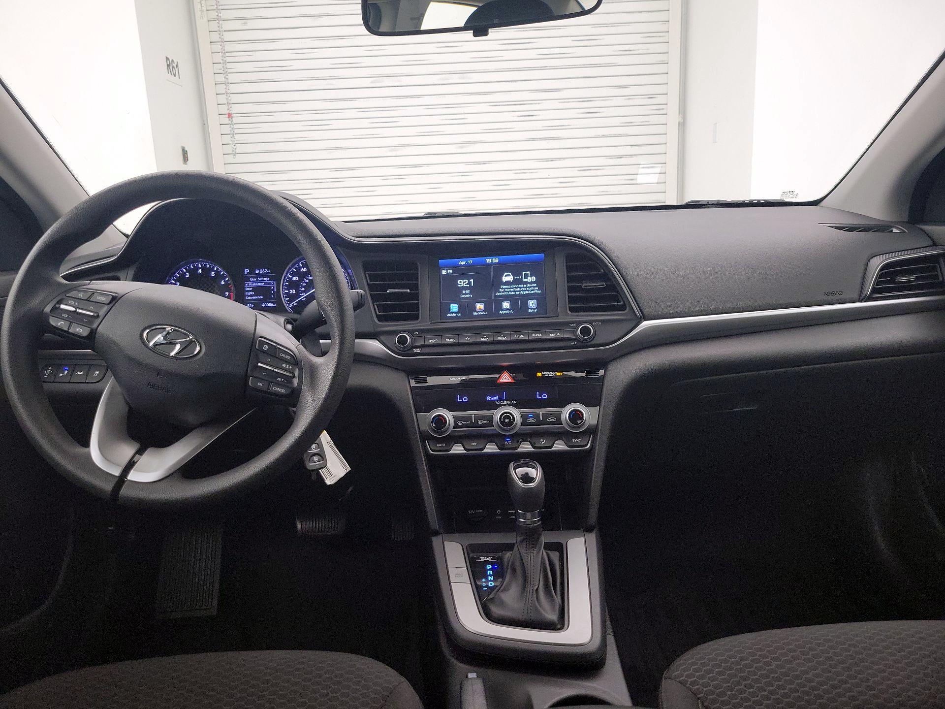 Thumbnail: 2020 Hyundai Elantra - 9