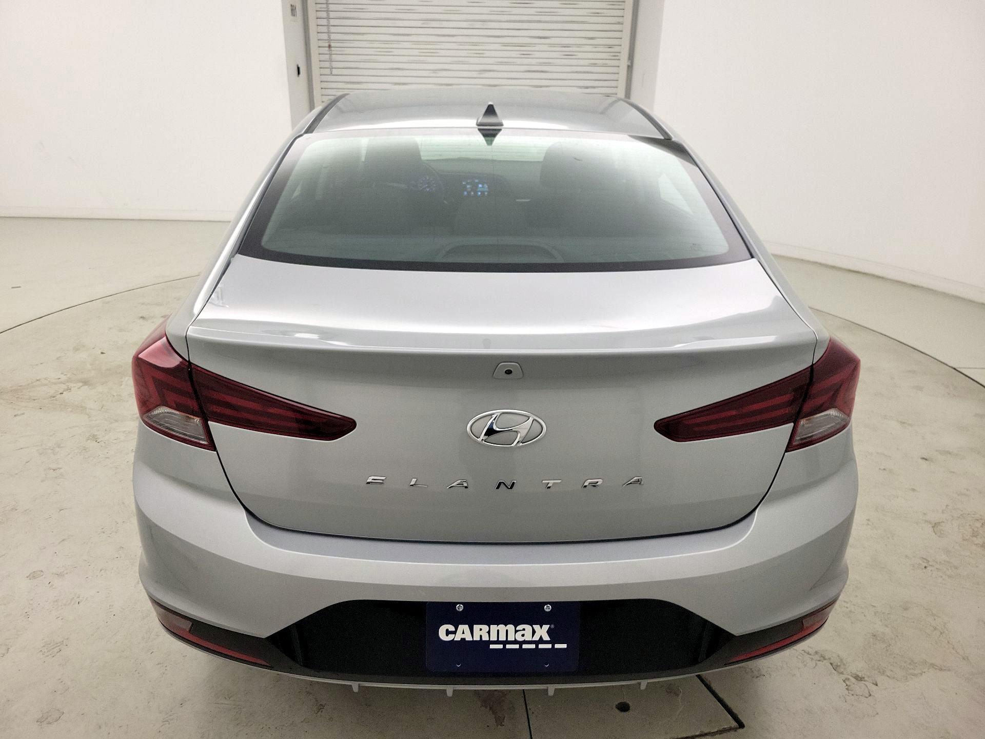 Thumbnail: 2020 Hyundai Elantra - 20