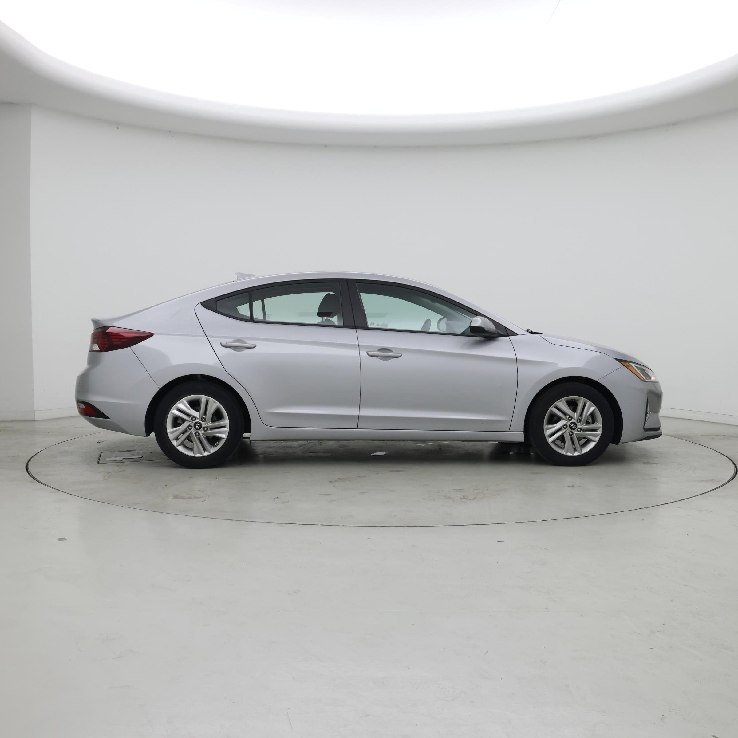 Thumbnail: 2020 Hyundai Elantra - 7