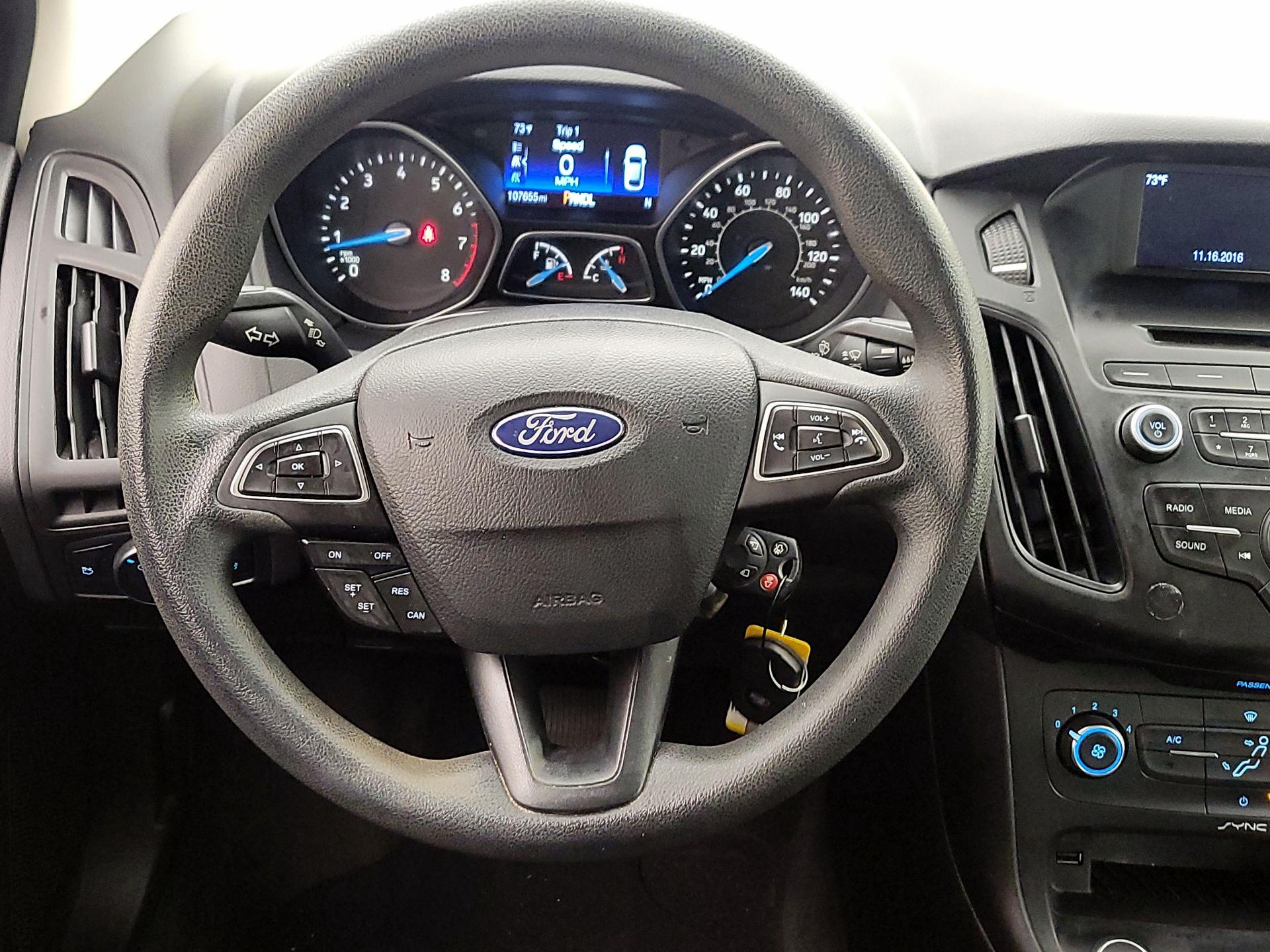 Thumbnail: 2016 Ford Focus - 10