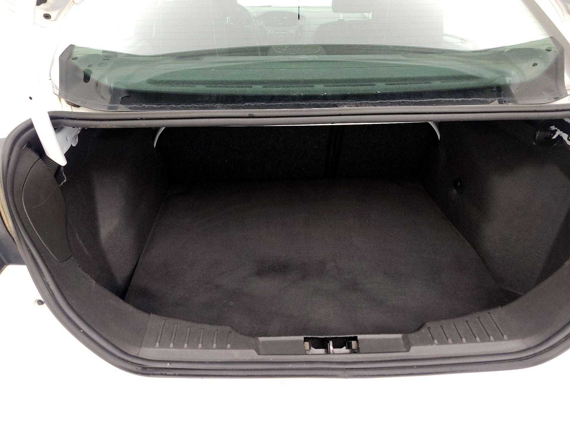 Thumbnail: 2016 Ford Focus - 20