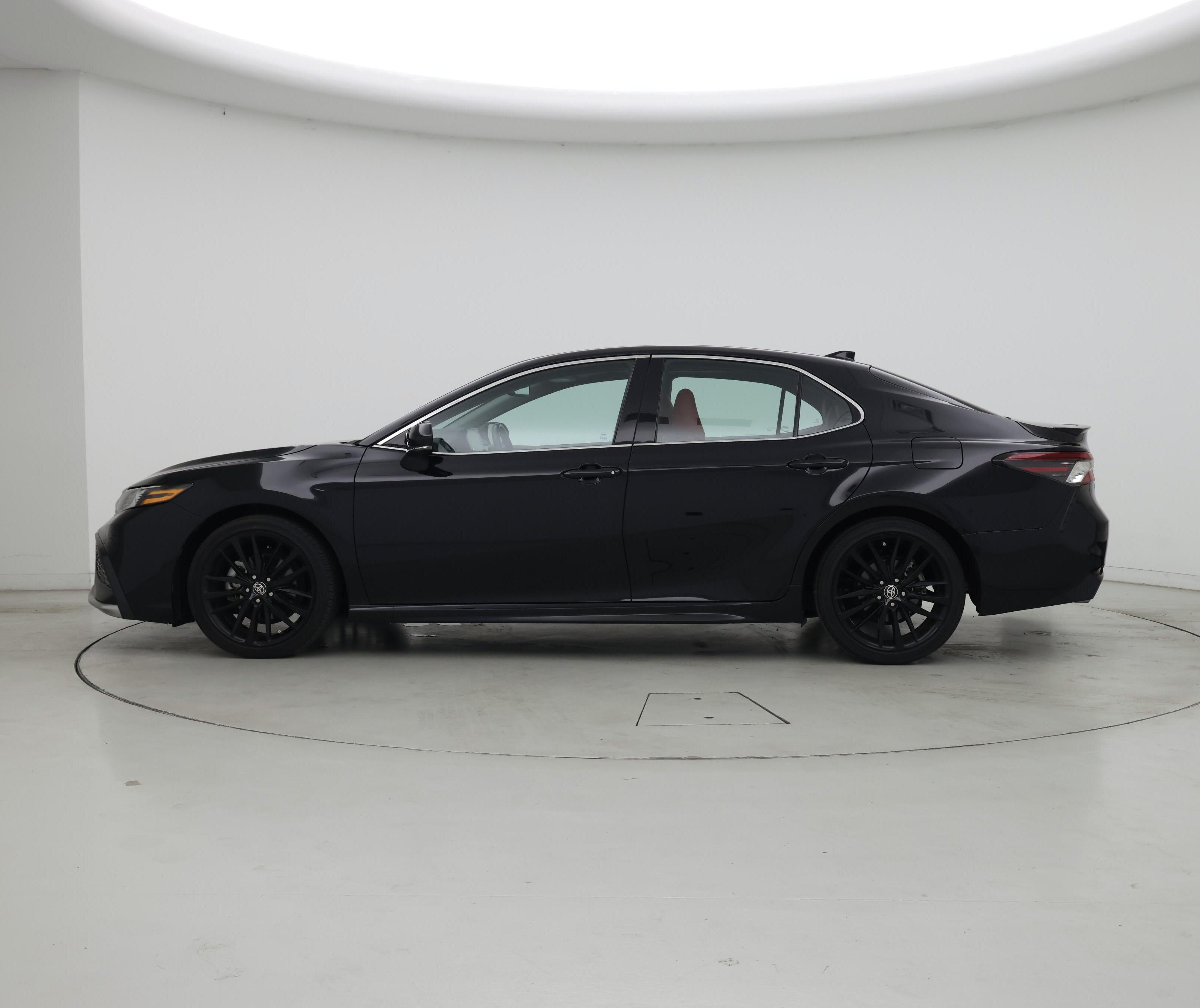 Thumbnail: 2023 Toyota Camry - 3
