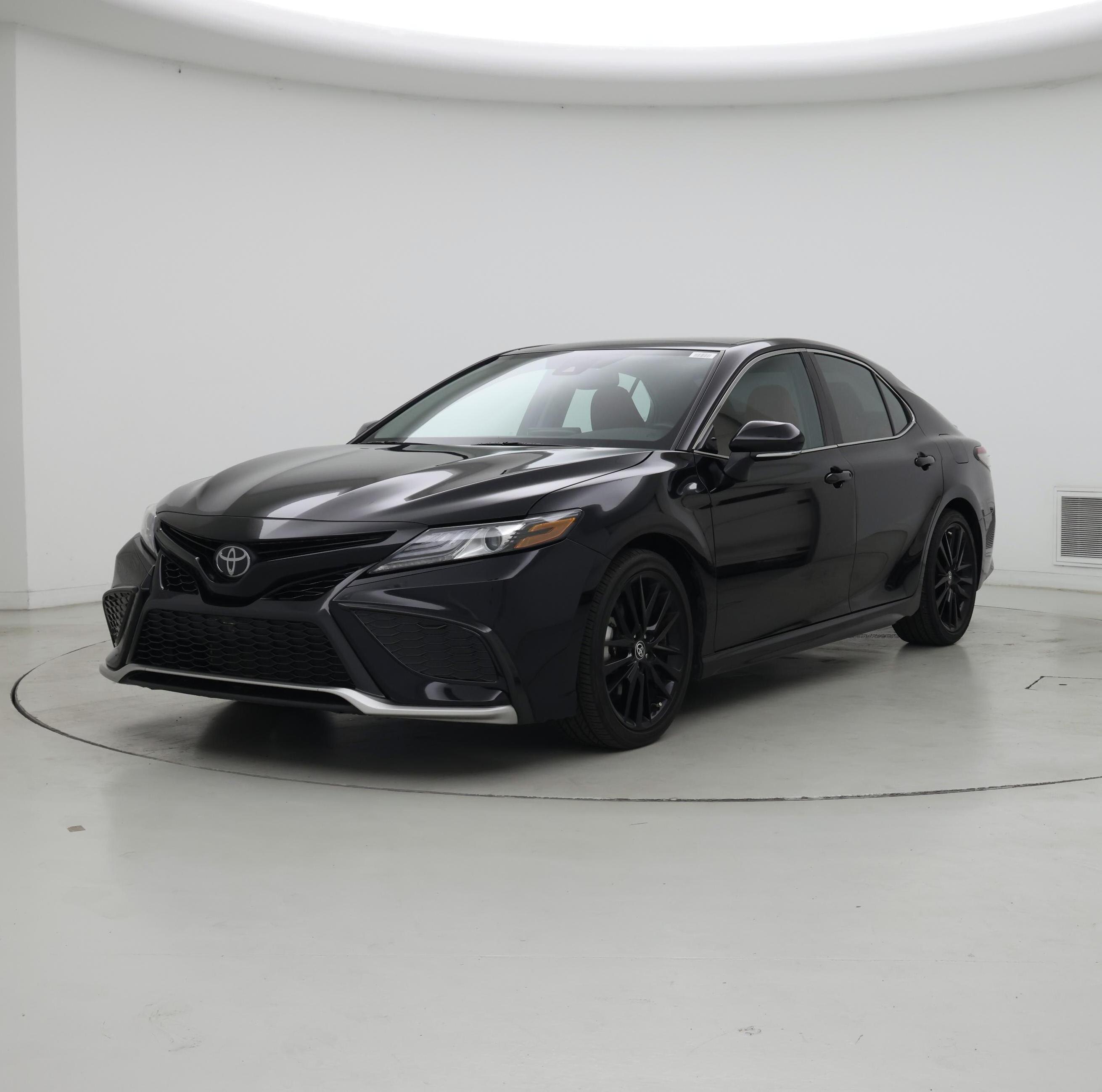 Thumbnail: 2023 Toyota Camry - 4