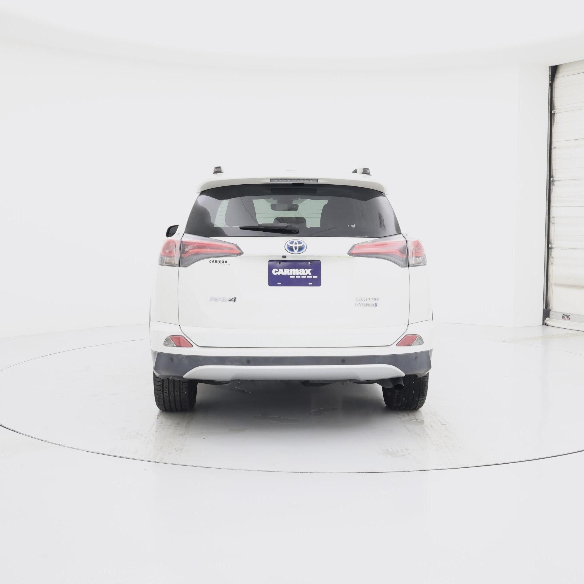 Thumbnail: 2016 Toyota RAV4 - 6