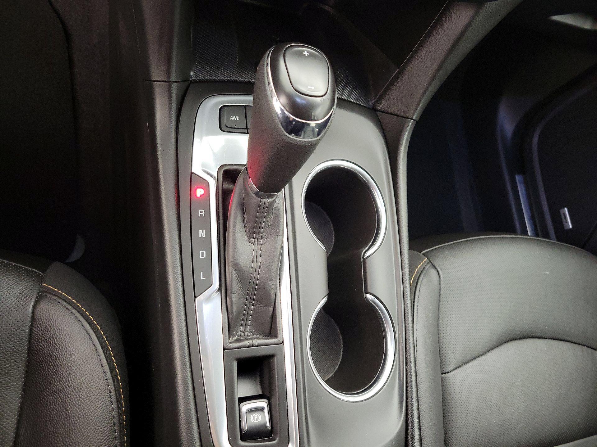 Thumbnail: 2020 Chevrolet Equinox - 18