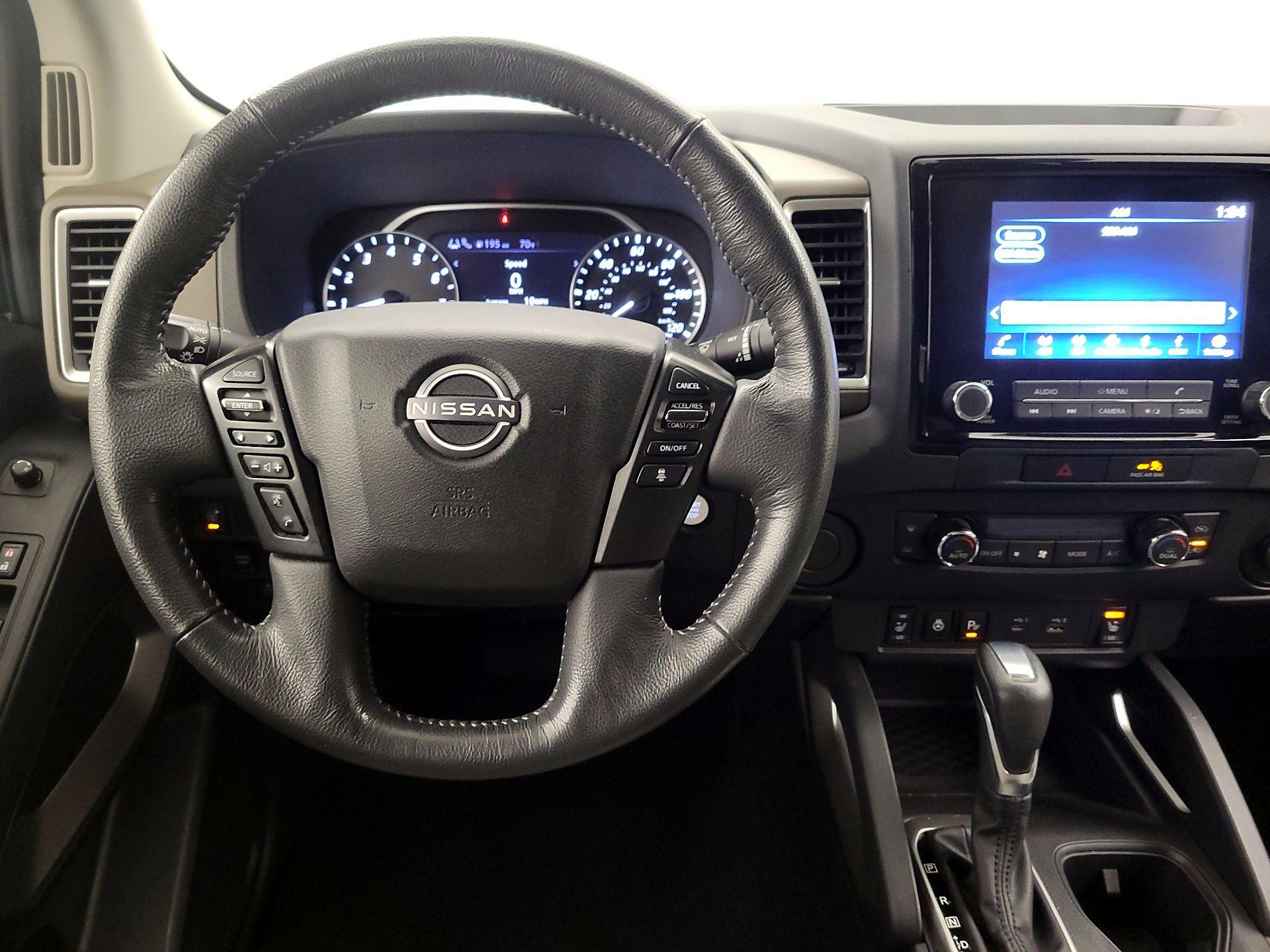 Thumbnail: 2022 Nissan Frontier - 10