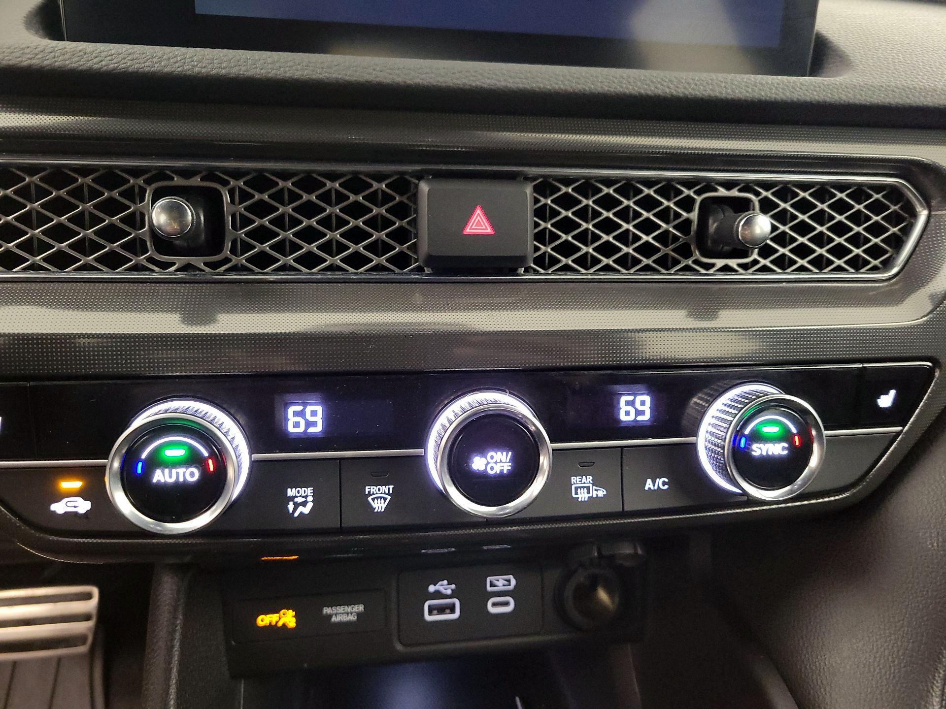 Thumbnail: 2024 Acura Integra - 16