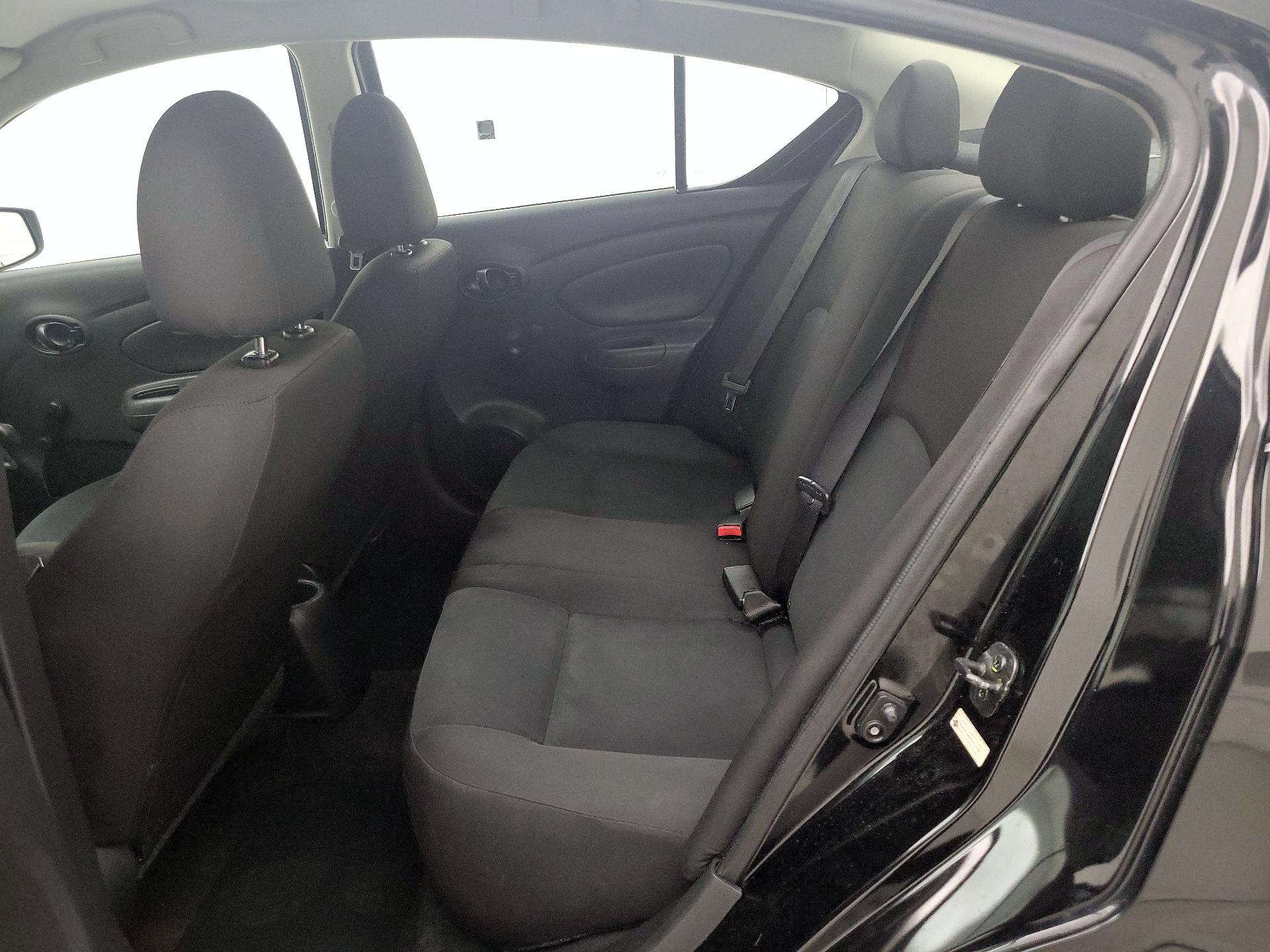 Thumbnail: 2018 Nissan Versa - 18
