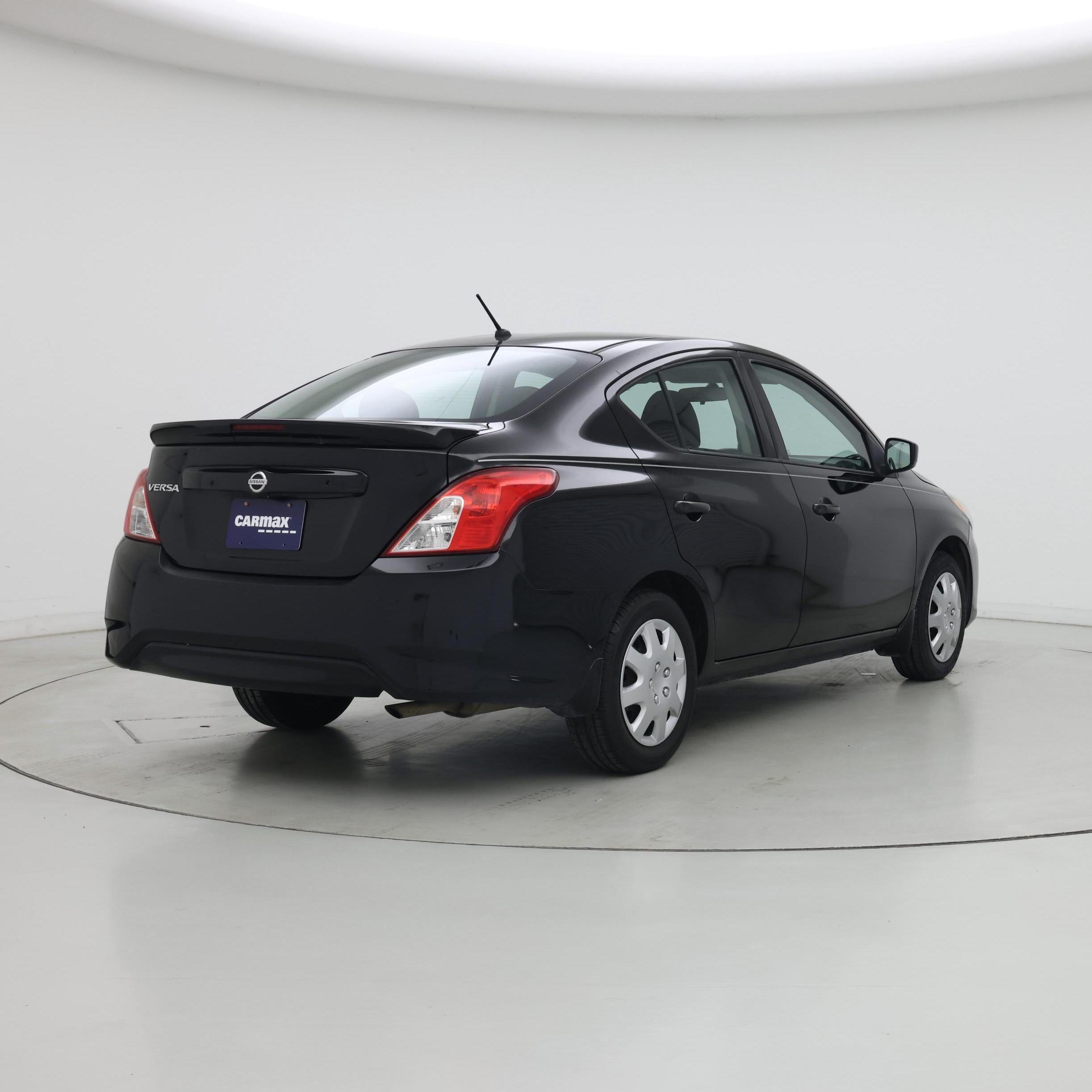 Thumbnail: 2018 Nissan Versa - 8