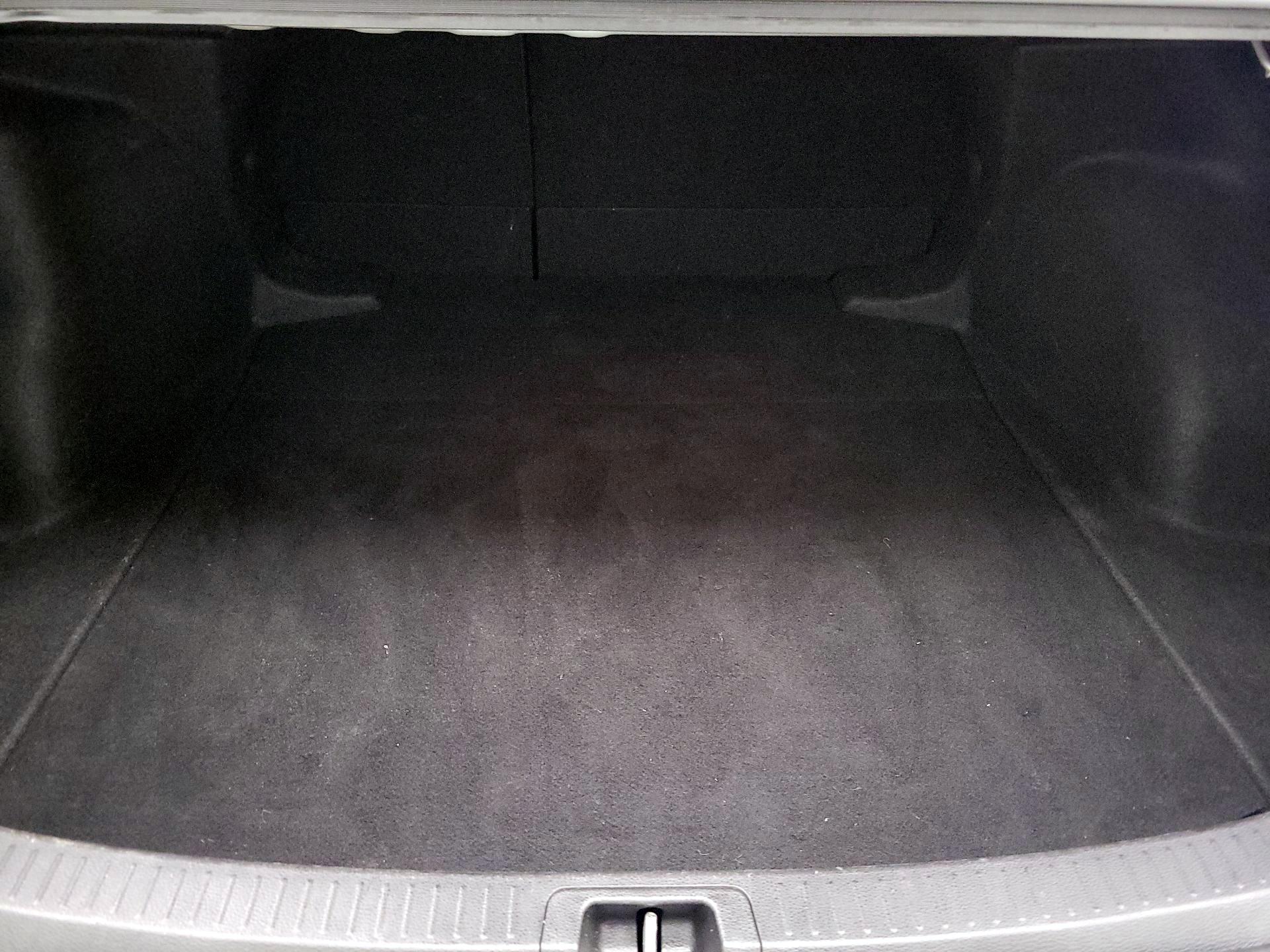 Thumbnail: 2023 Toyota Corolla - 20