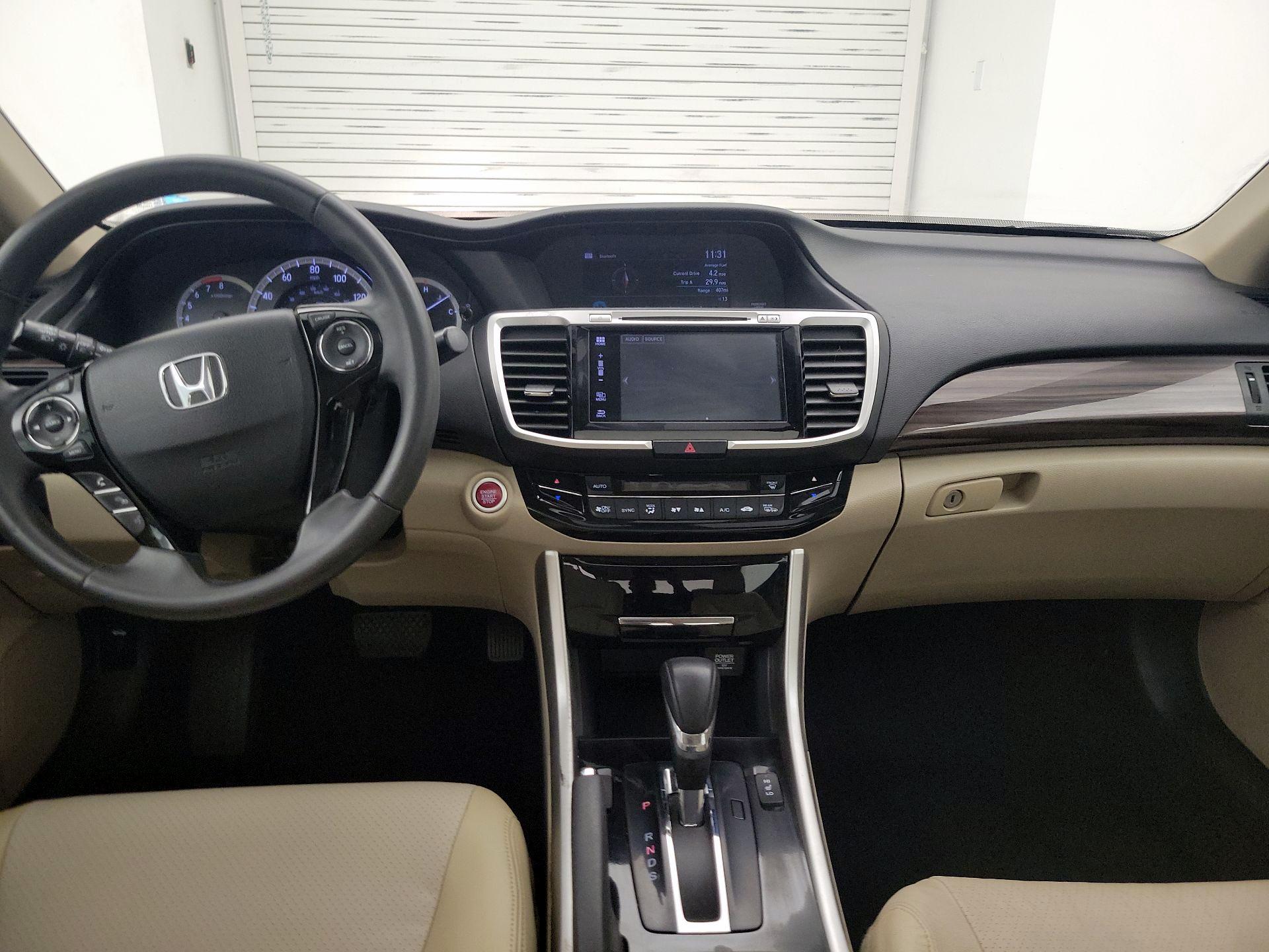 Thumbnail: 2016 Honda Accord - 9