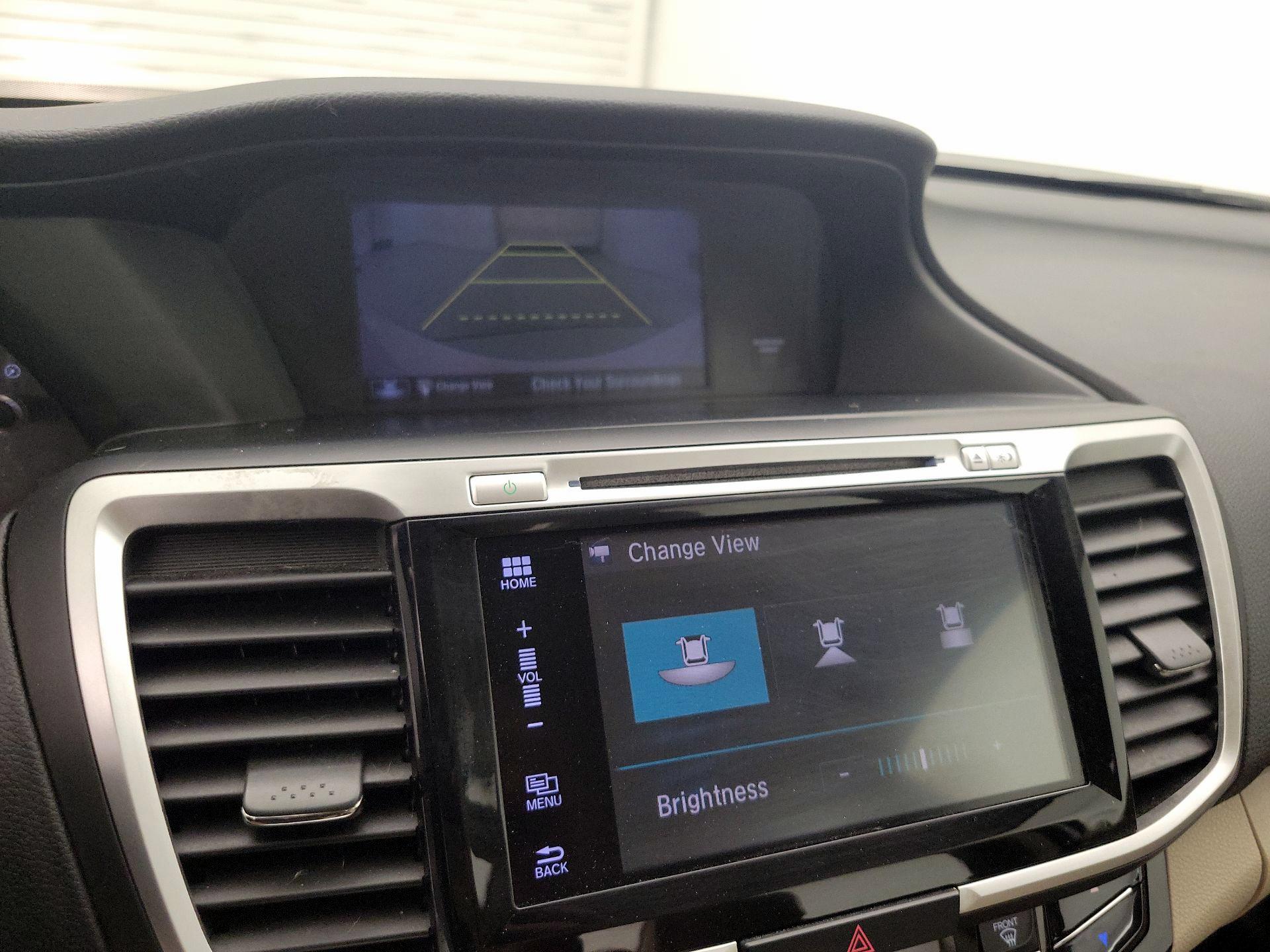 Thumbnail: 2016 Honda Accord - 14
