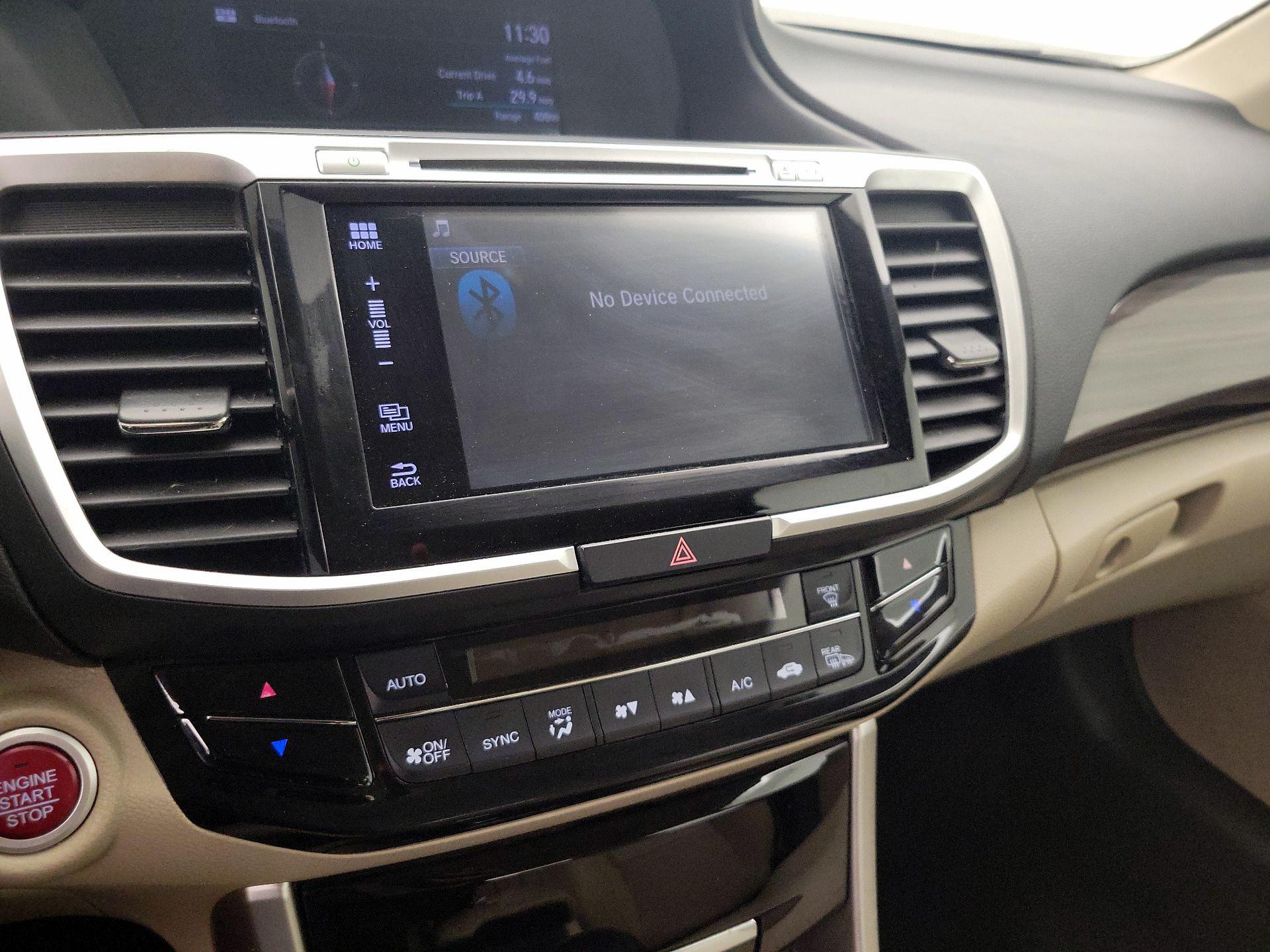 Thumbnail: 2016 Honda Accord - 15