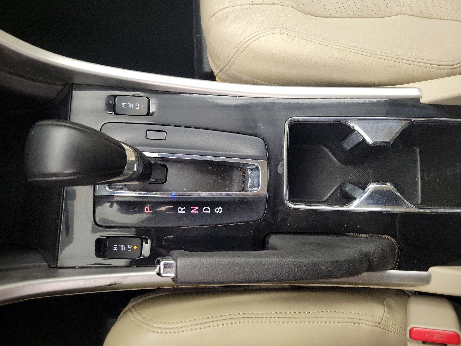 Thumbnail: 2016 Honda Accord - 17