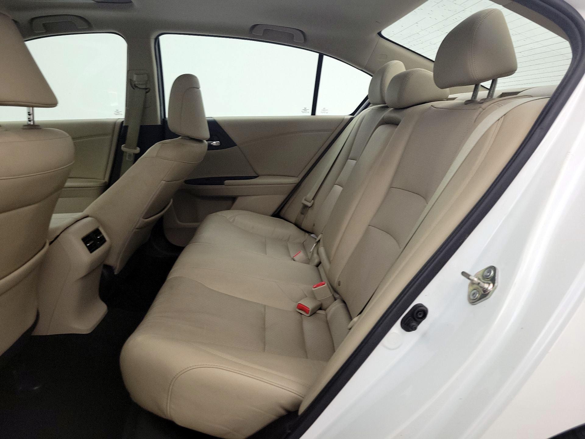 Thumbnail: 2016 Honda Accord - 20