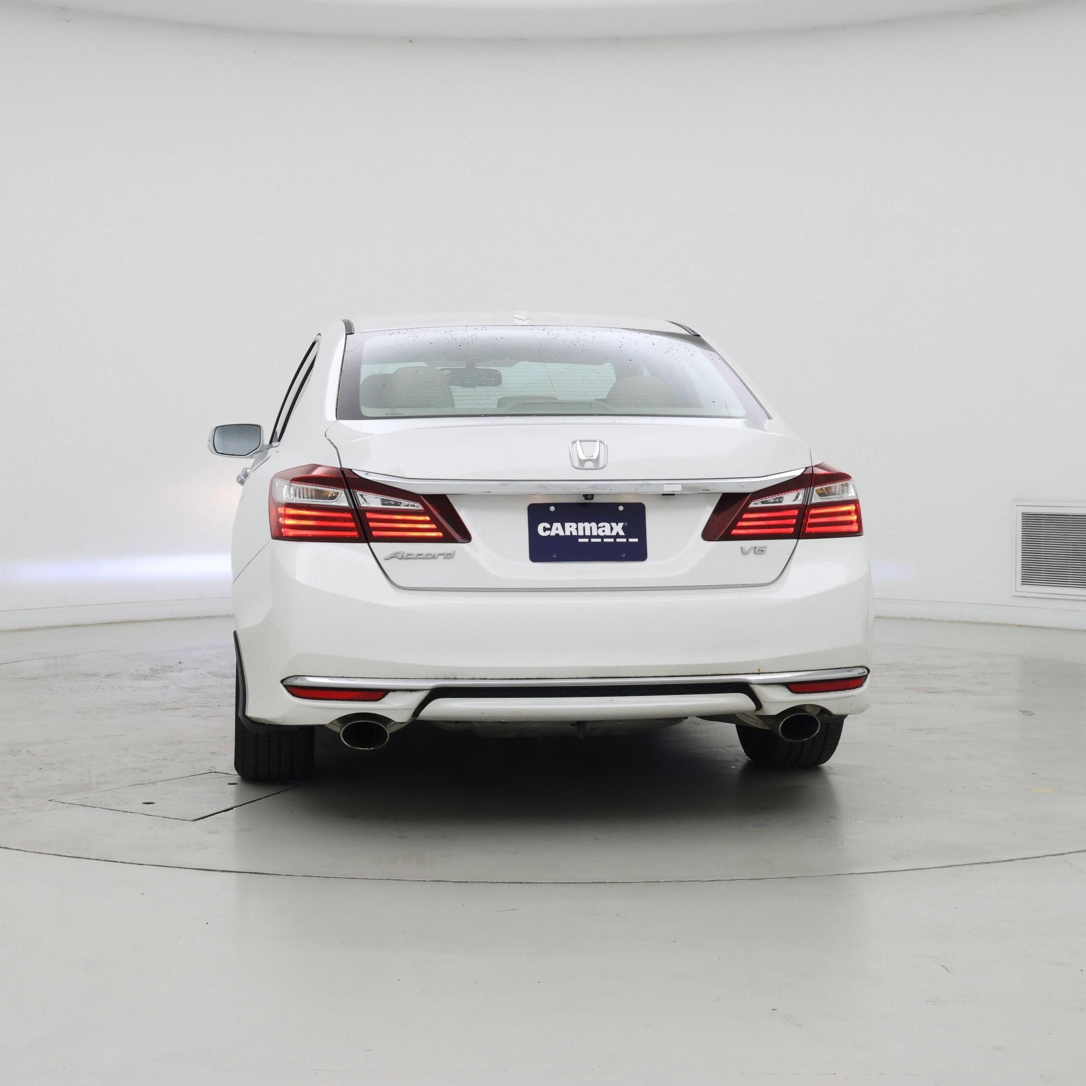 Thumbnail: 2016 Honda Accord - 6