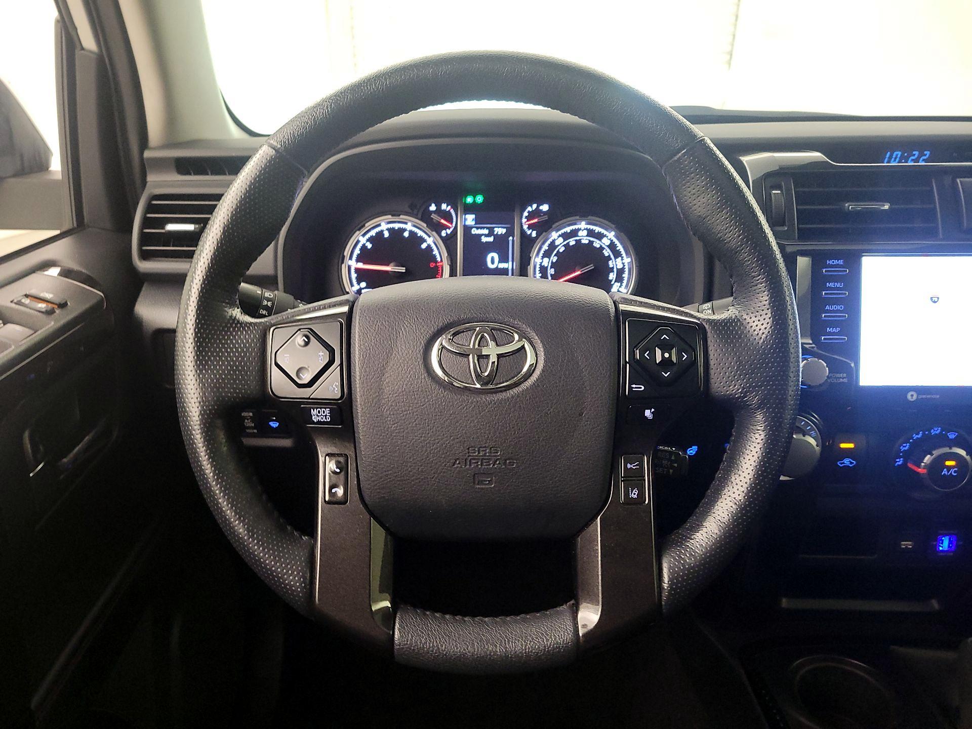 Thumbnail: 2023 Toyota 4Runner - 10