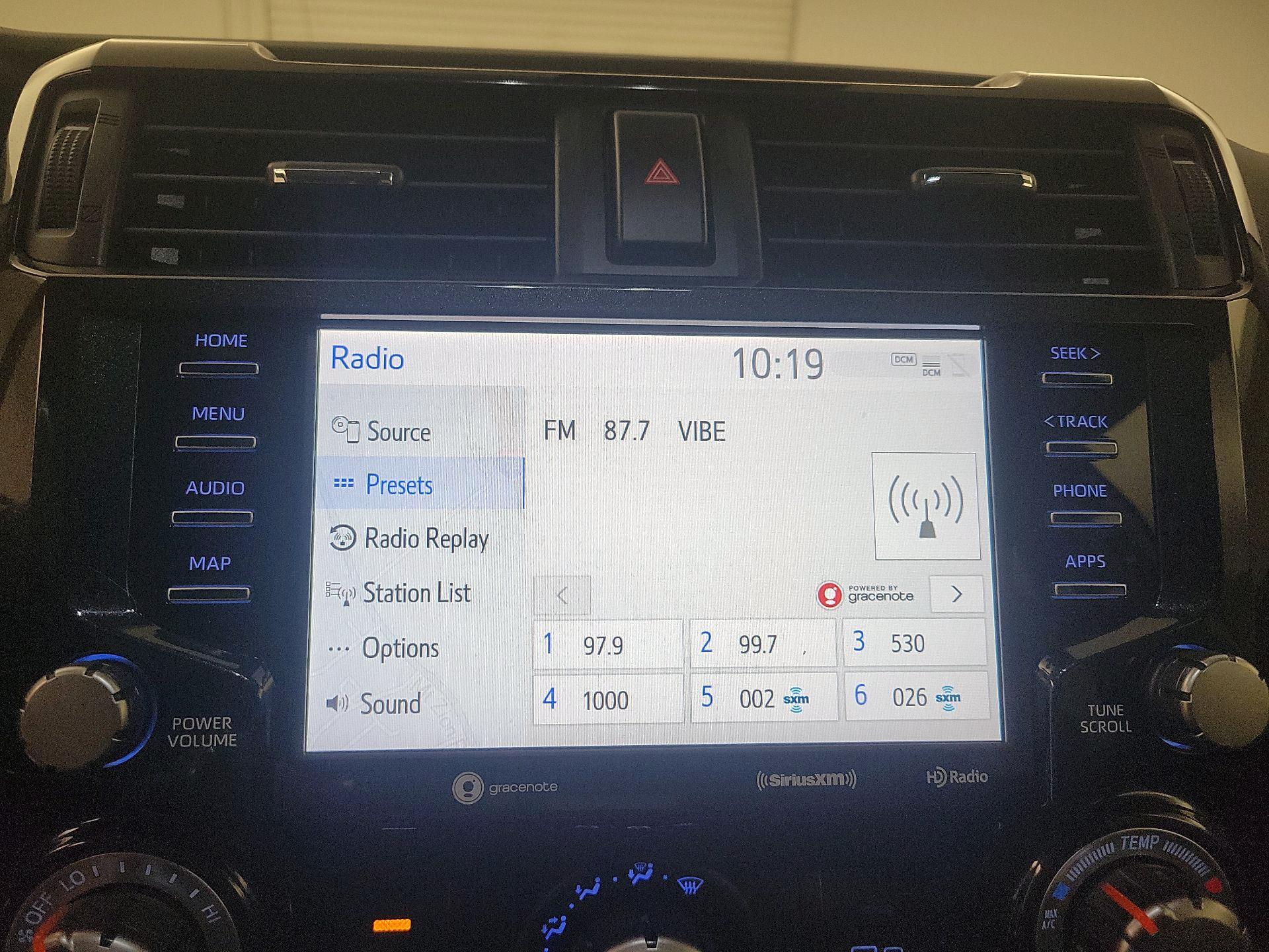 Thumbnail: 2023 Toyota 4Runner - 16