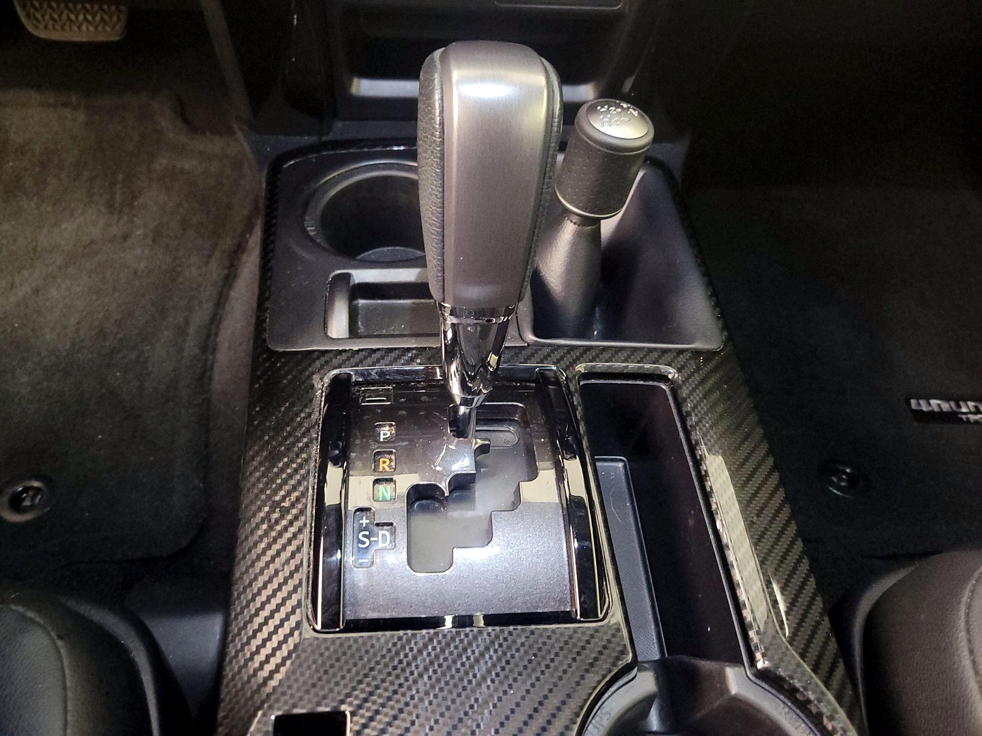 Thumbnail: 2023 Toyota 4Runner - 18