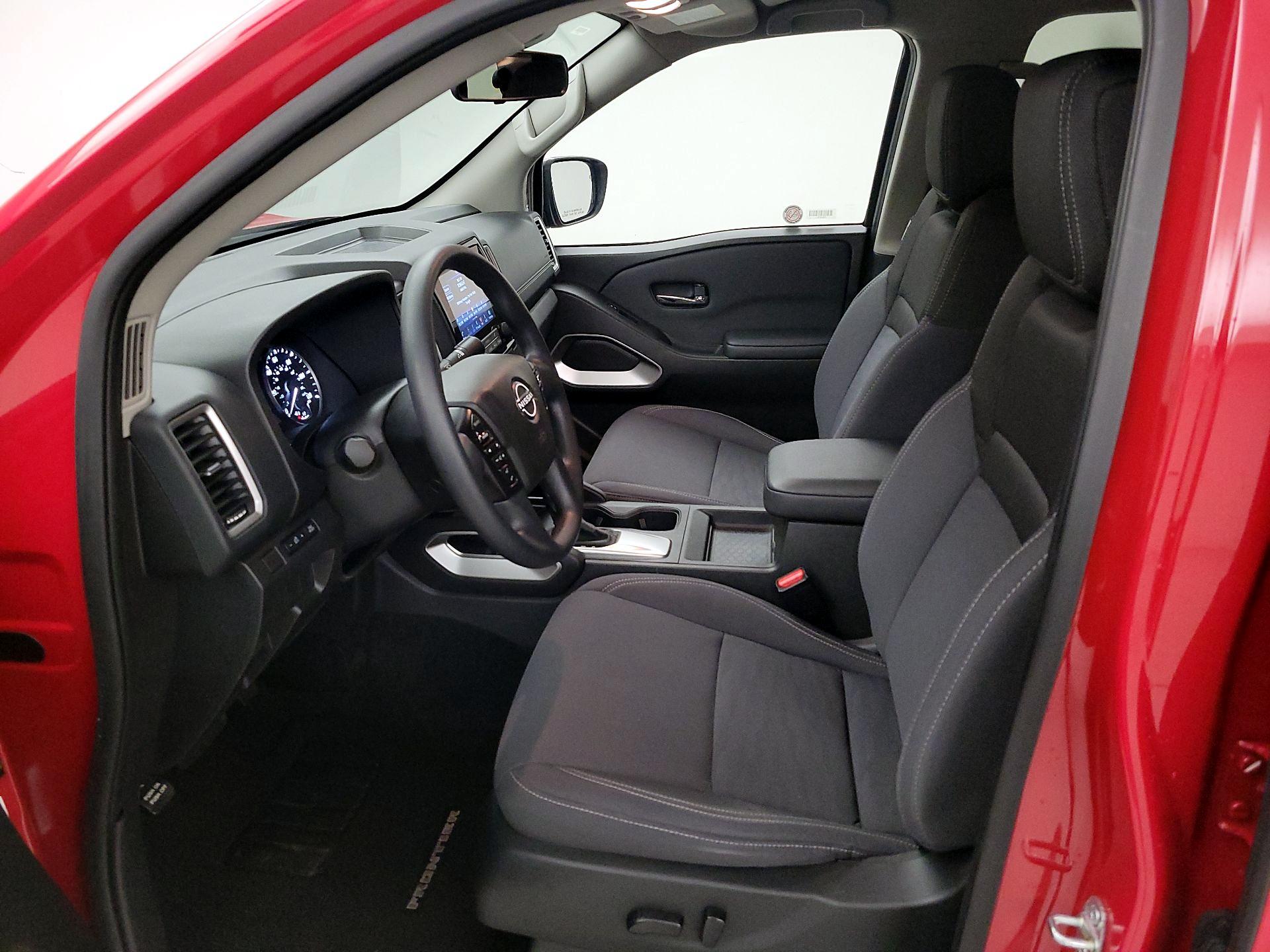 Thumbnail: 2024 Nissan Frontier - 11