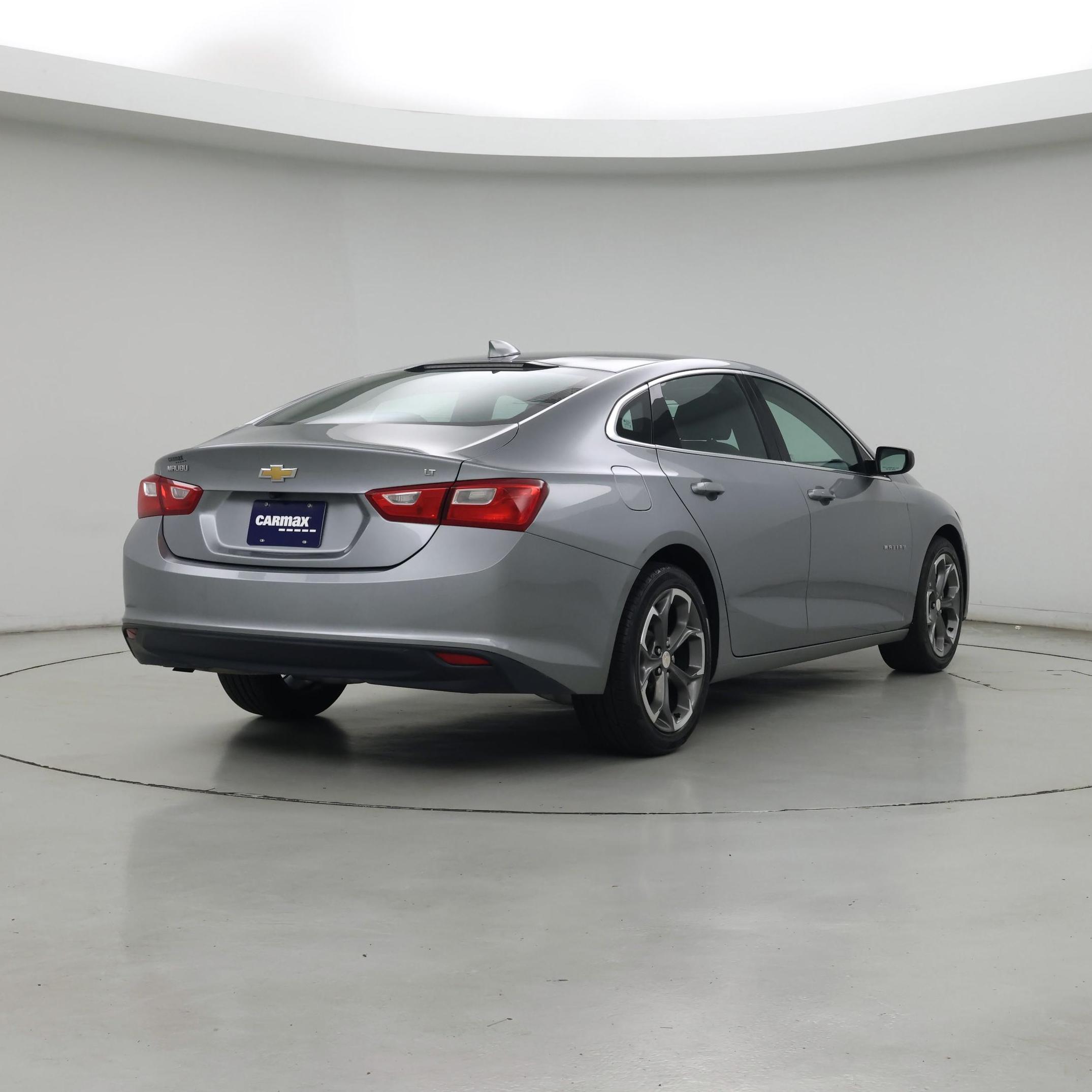 Thumbnail: 2023 Chevrolet Malibu - 8