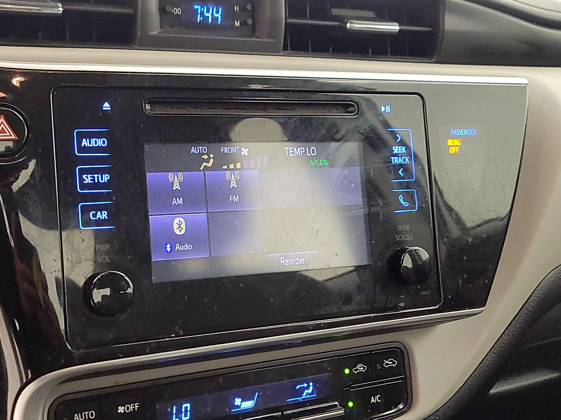 Thumbnail: 2019 Toyota Corolla - 15