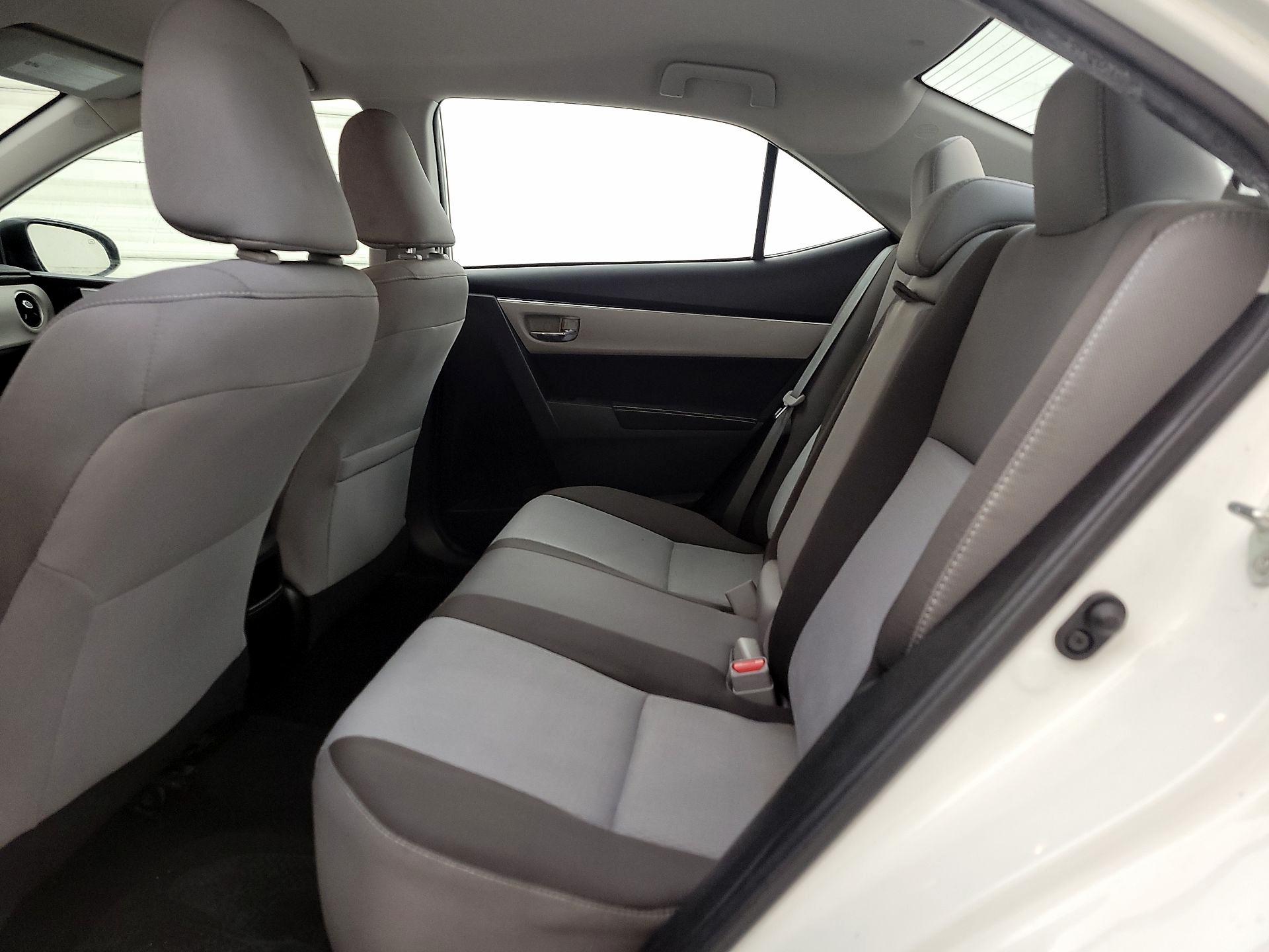 Thumbnail: 2019 Toyota Corolla - 19