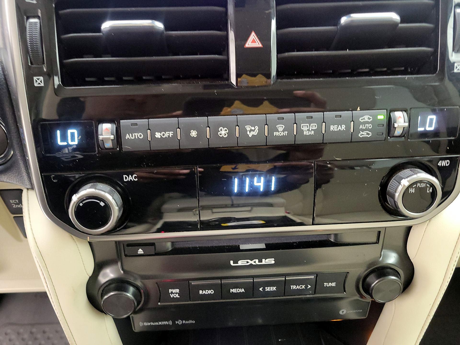 Thumbnail: 2023 Lexus GX - 17