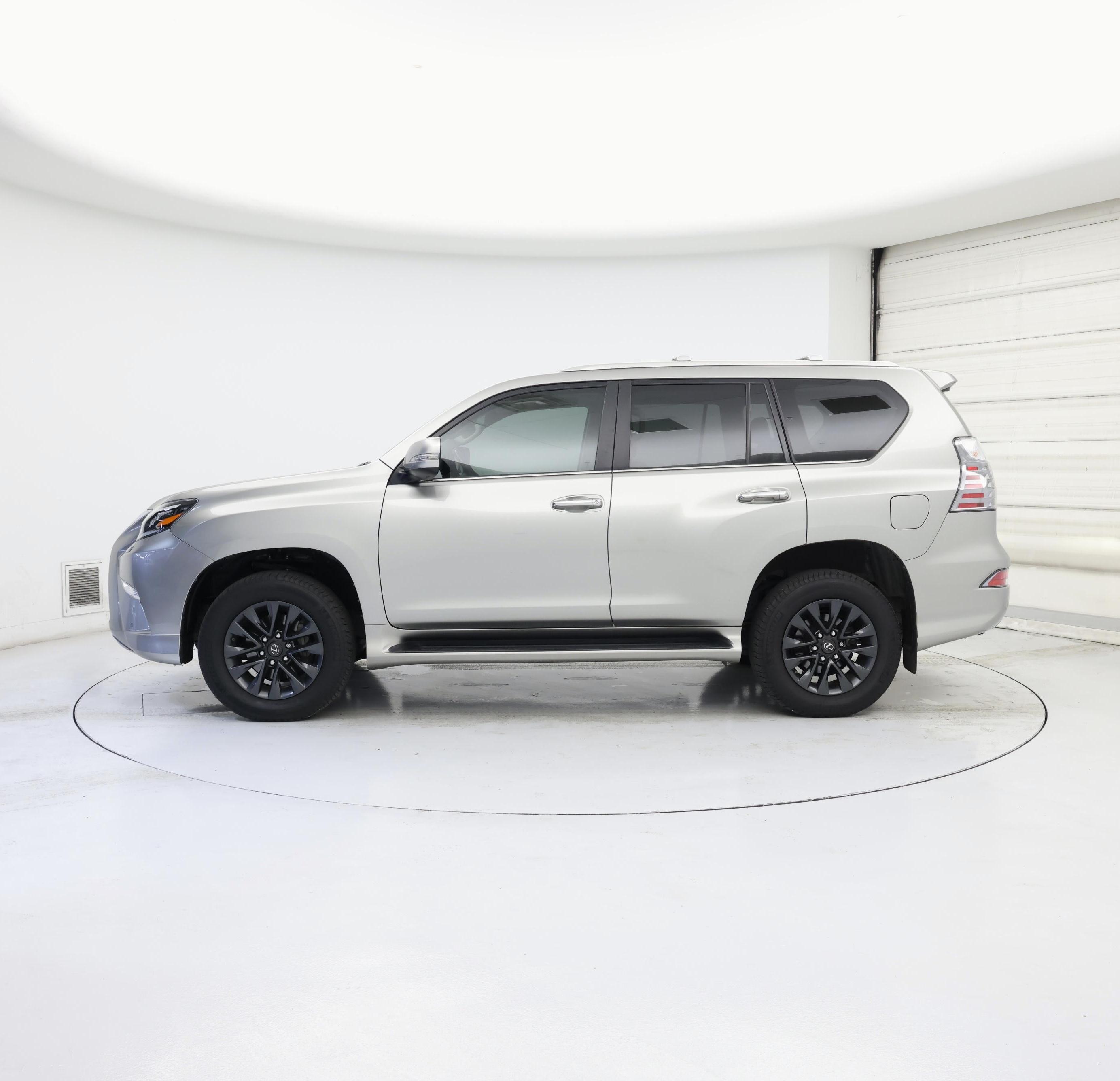 Thumbnail: 2023 Lexus GX - 3