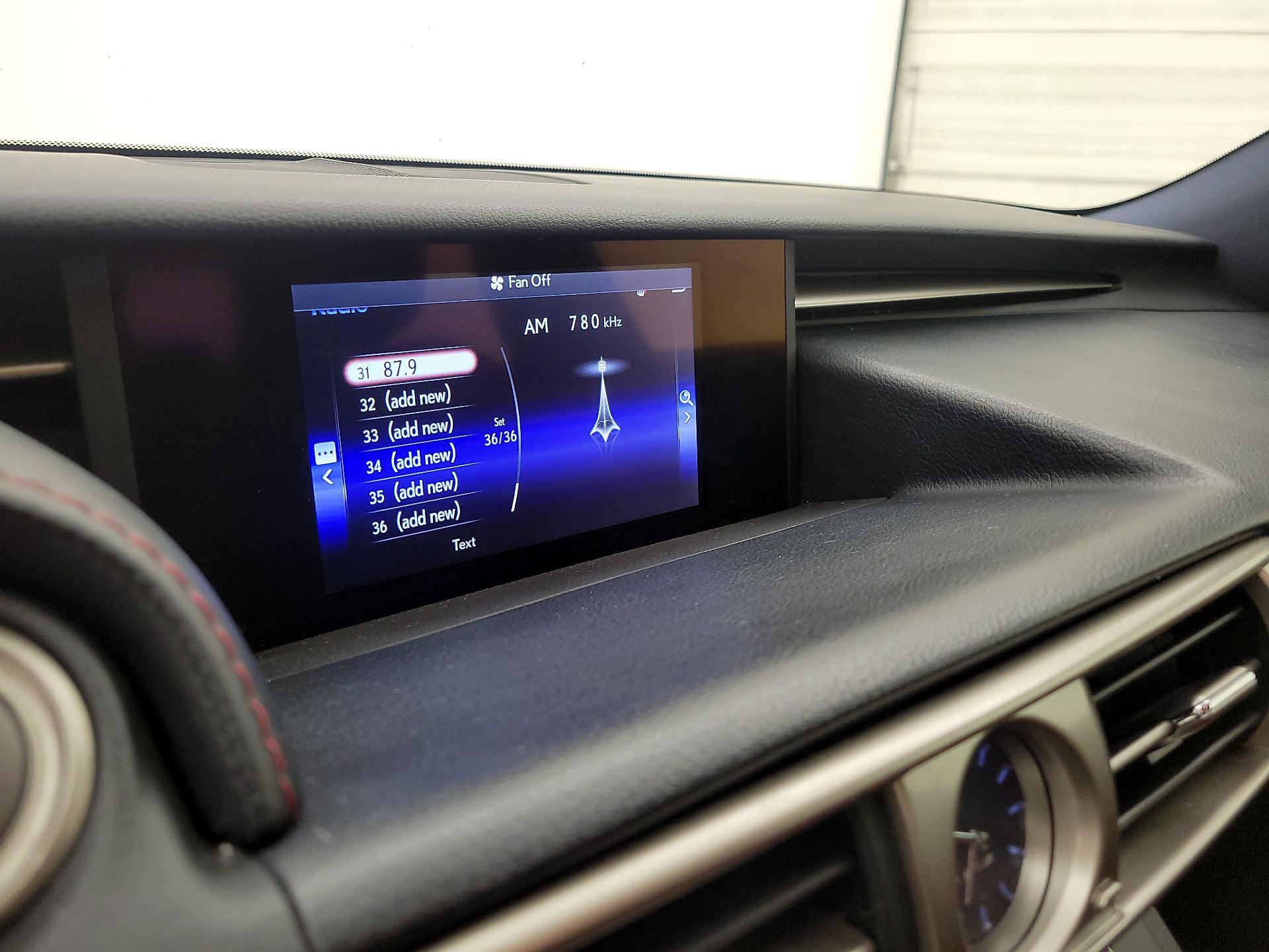 Thumbnail: 2016 Lexus IS - 15