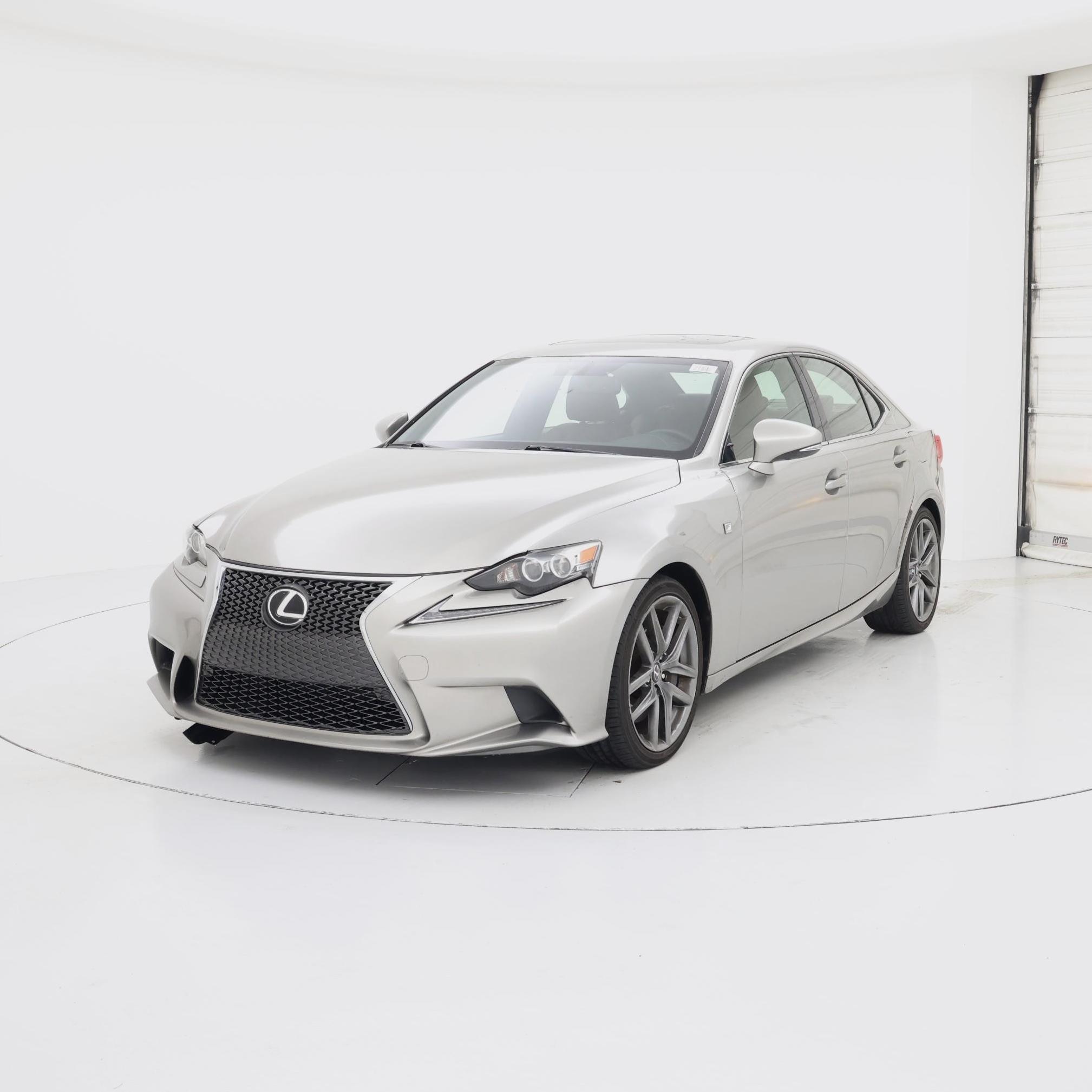 Thumbnail: 2016 Lexus IS - 4